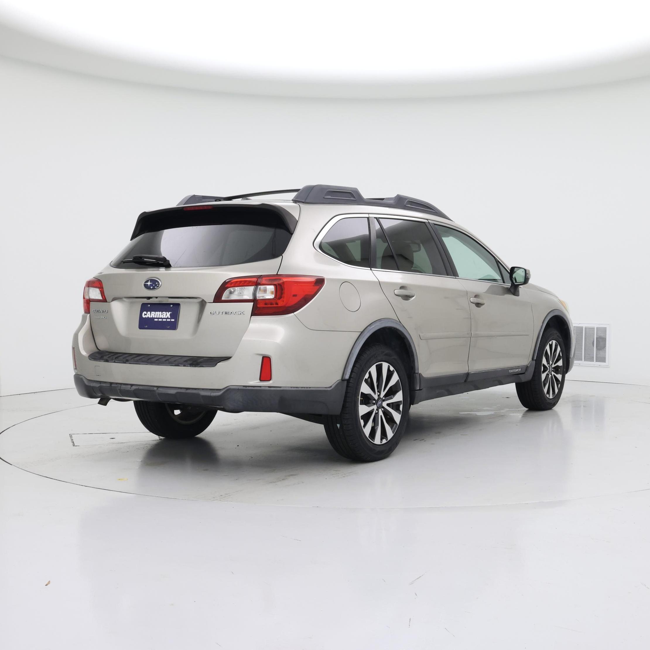 Thumbnail: 2015 Subaru Outback - 8