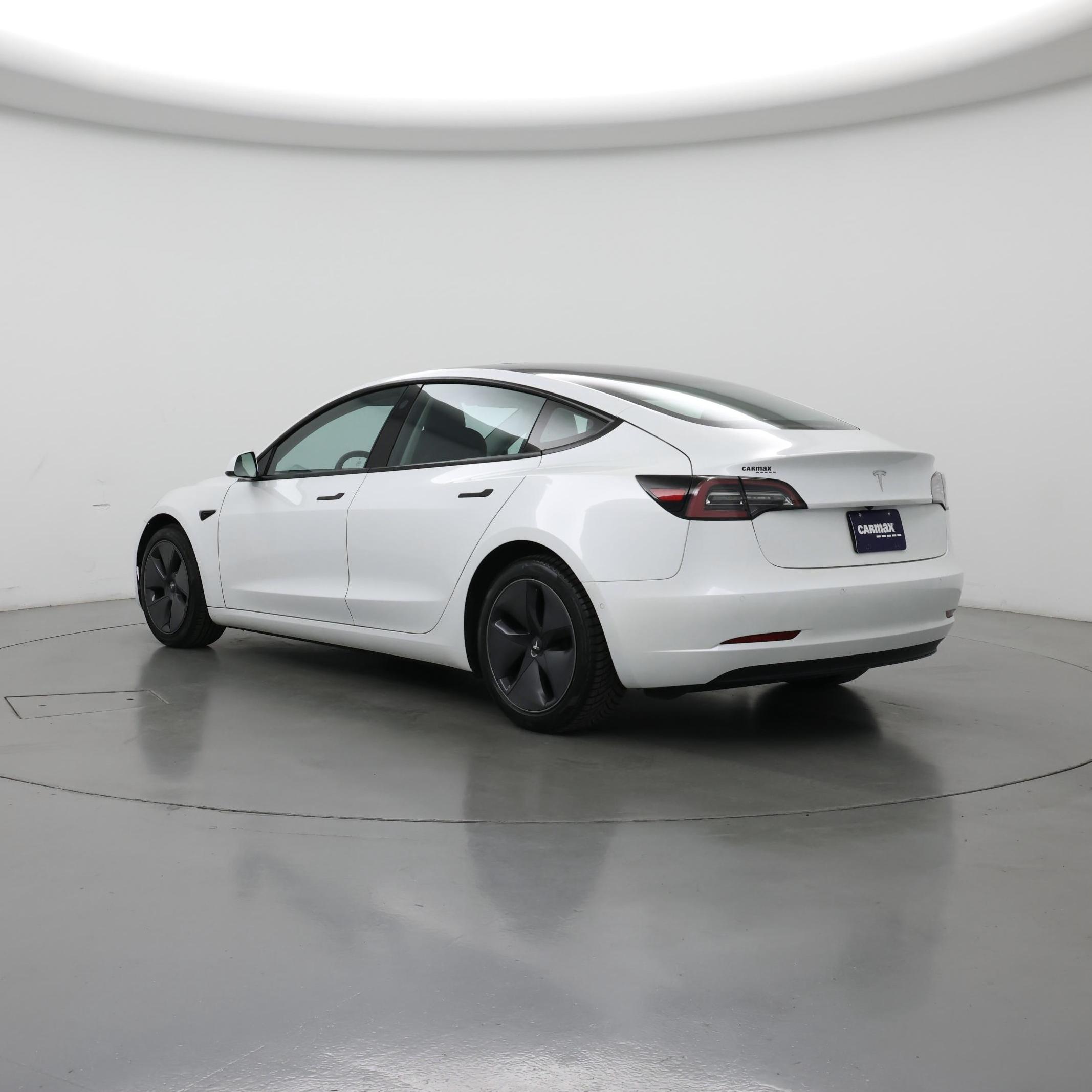 Thumbnail: 2022 Tesla Model 3 - 2