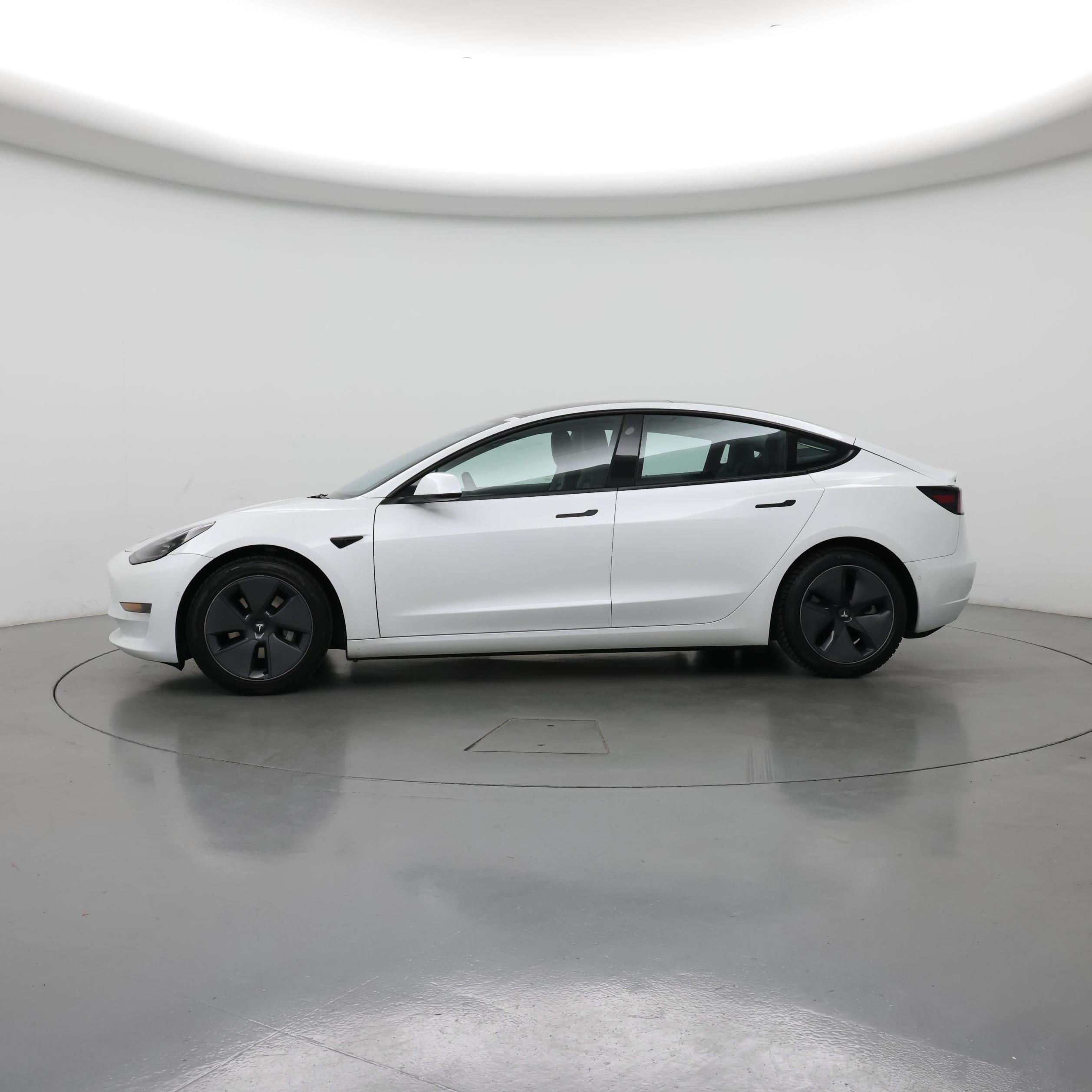 Thumbnail: 2022 Tesla Model 3 - 3