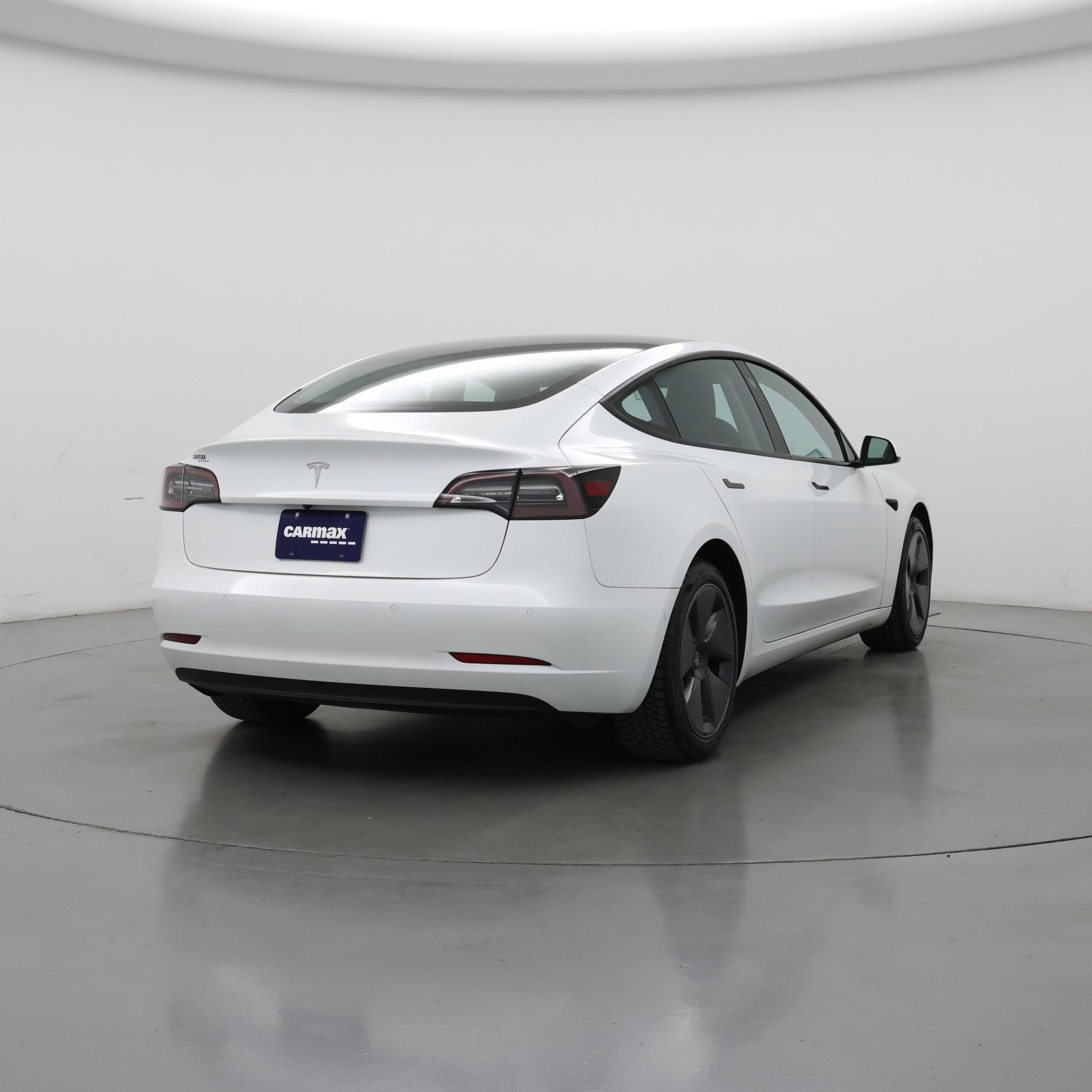 Thumbnail: 2022 Tesla Model 3 - 8