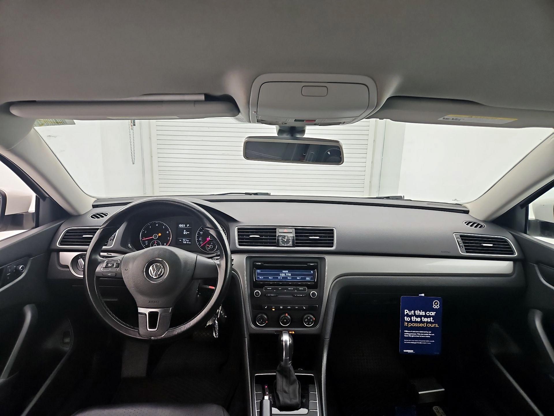Thumbnail: 2015 Volkswagen Passat - 9