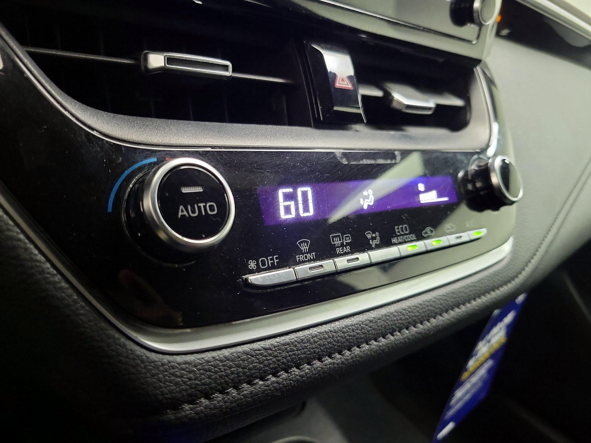 Thumbnail: 2020 Toyota Corolla - 16