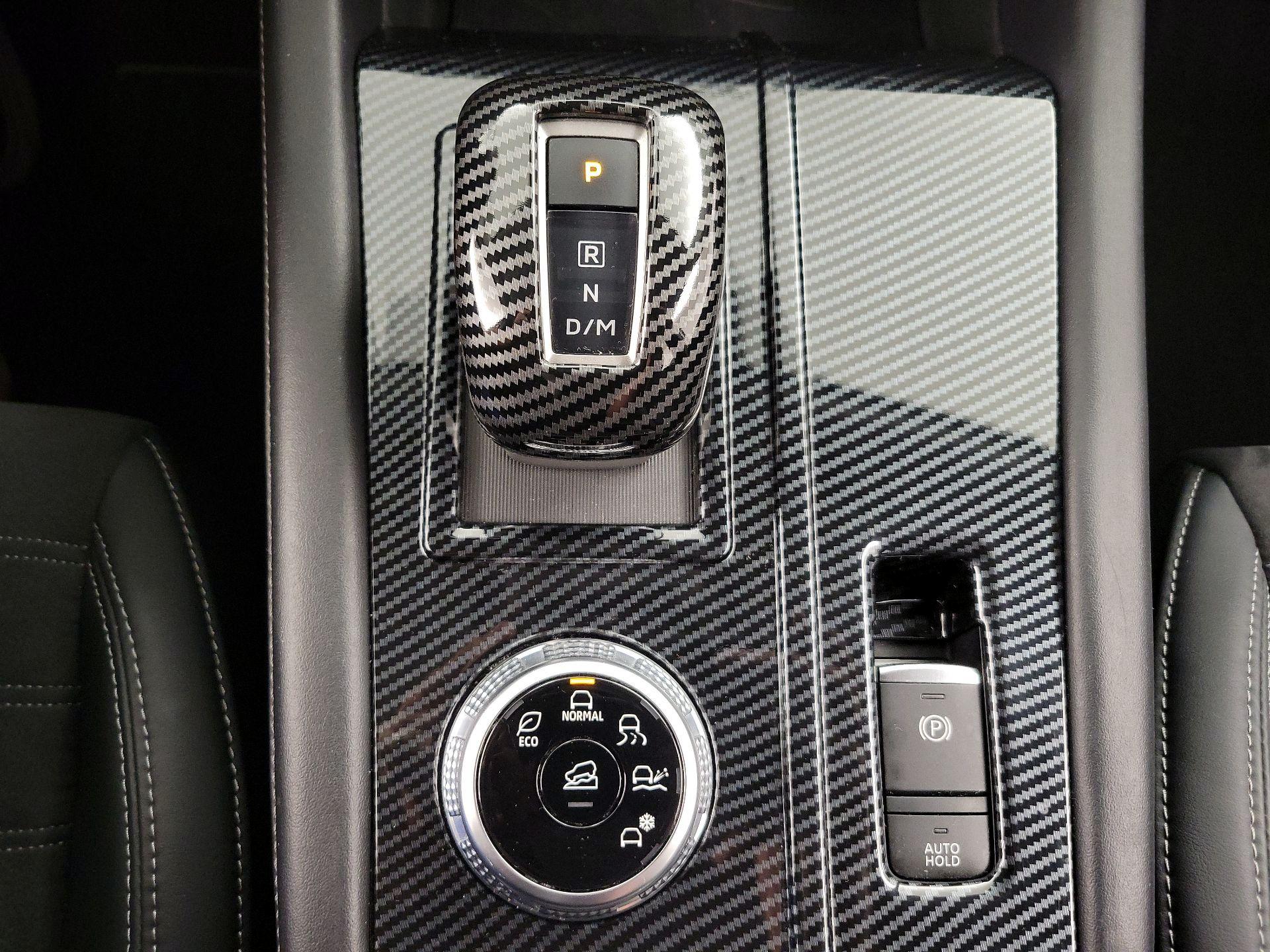 Thumbnail: 2022 Mitsubishi Outlander - 18