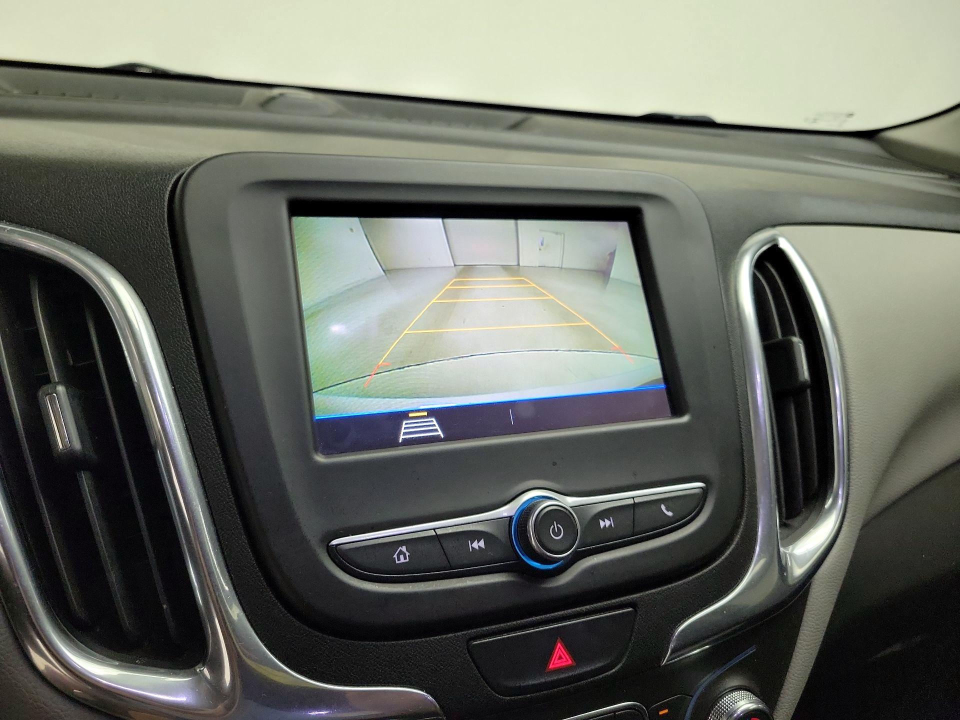 Thumbnail: 2019 Chevrolet Equinox - 15