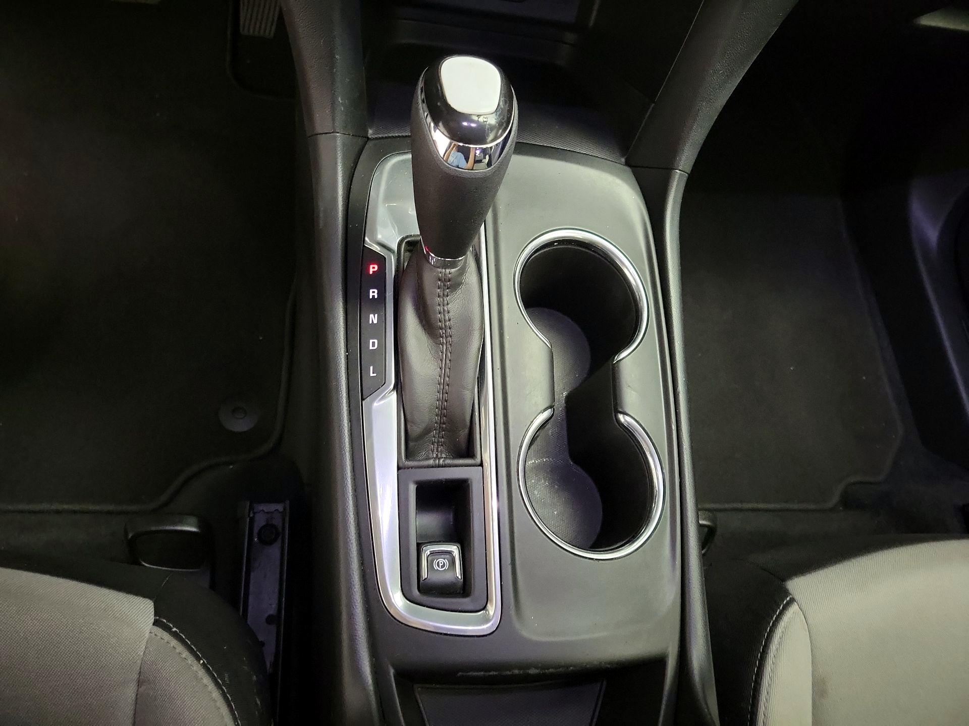 Thumbnail: 2019 Chevrolet Equinox - 18