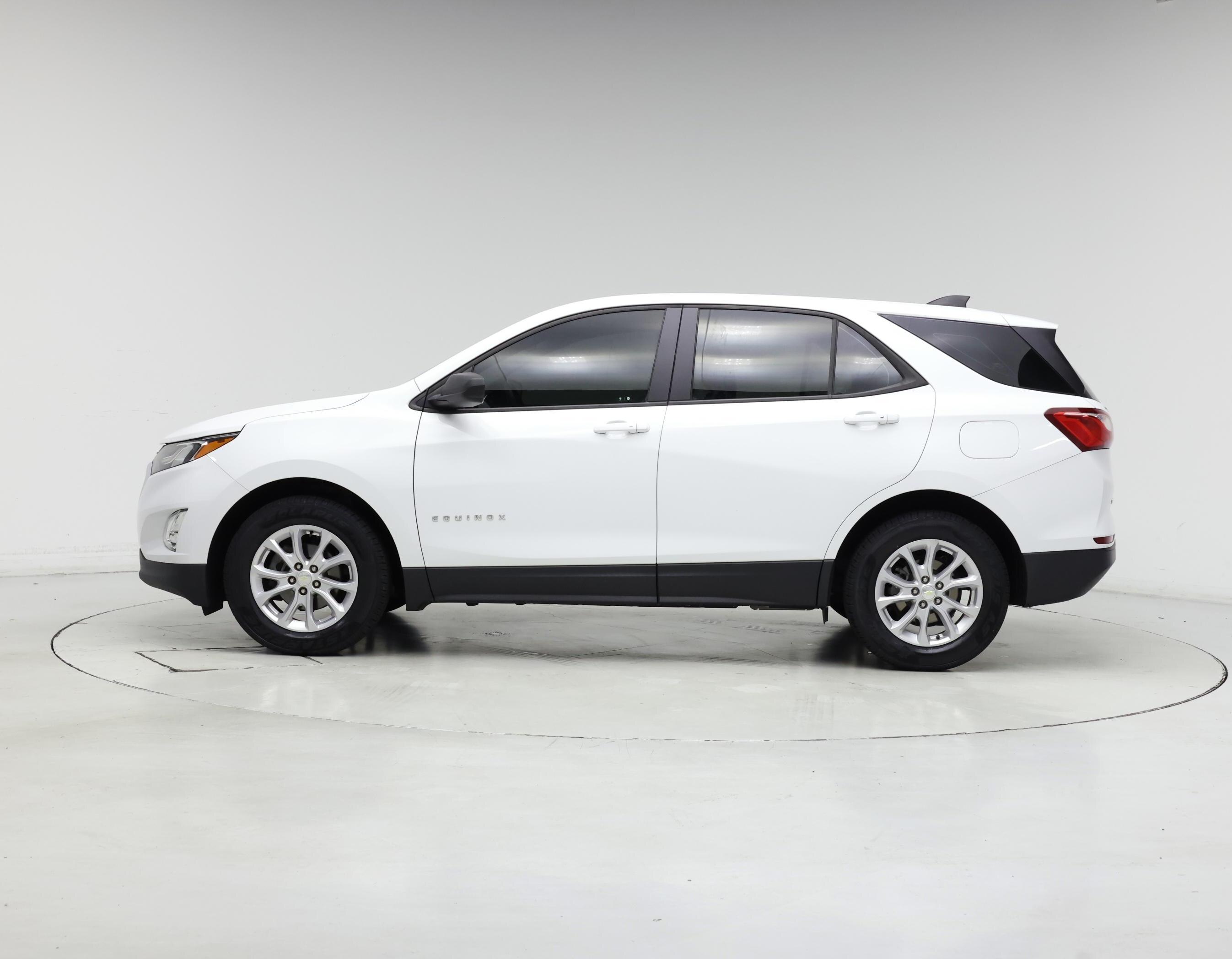 Thumbnail: 2019 Chevrolet Equinox - 3