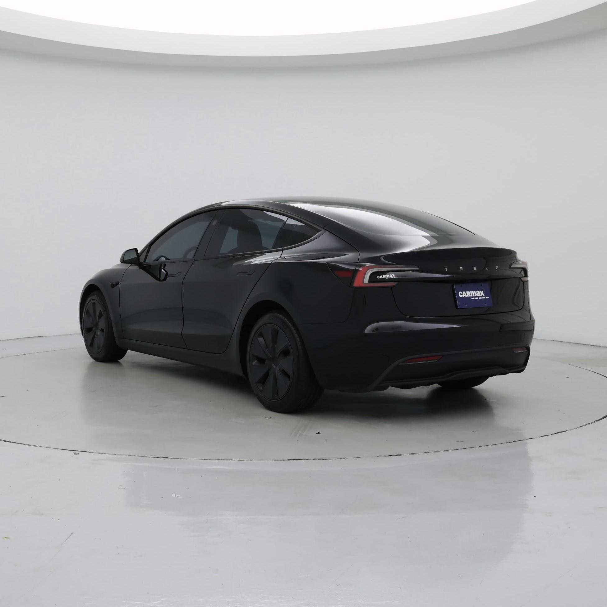 Thumbnail: 2025 Tesla Model Y - 2