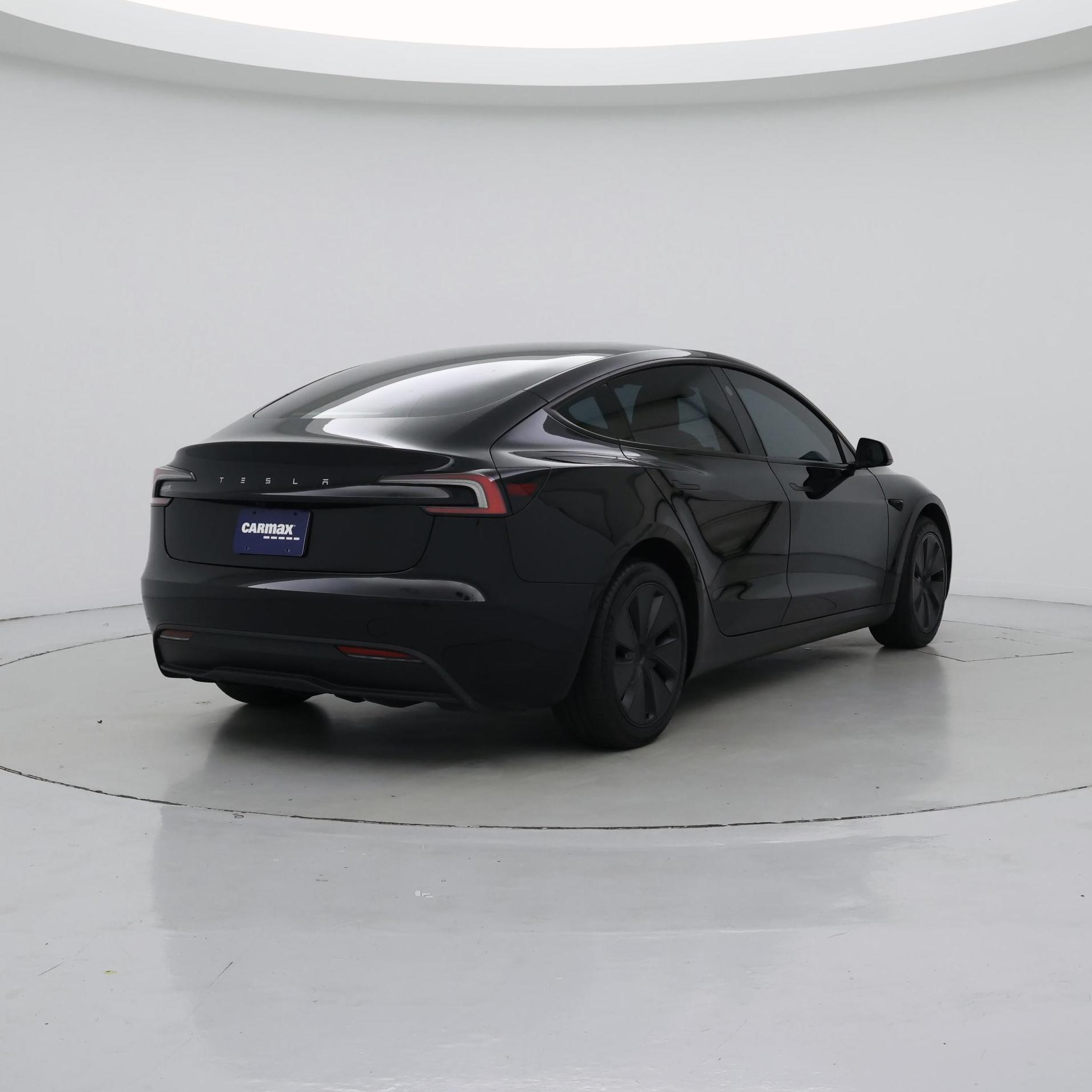 Thumbnail: 2025 Tesla Model Y - 8