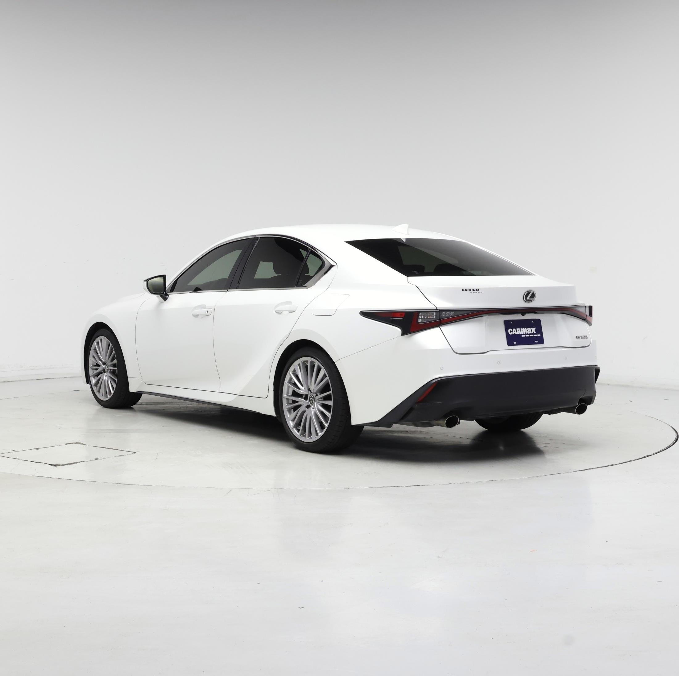 Thumbnail: 2023 Lexus IS - 2