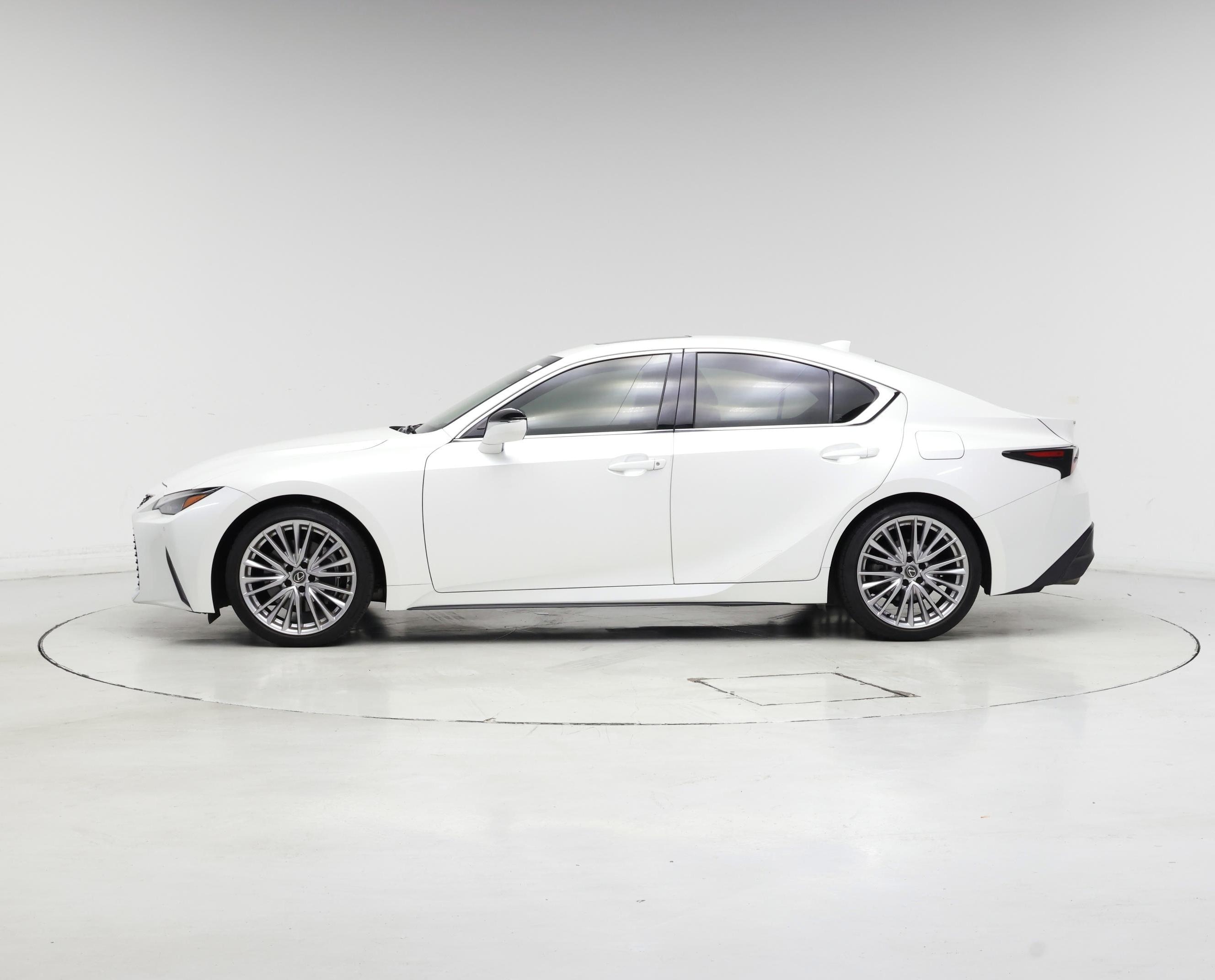 Thumbnail: 2023 Lexus IS - 3