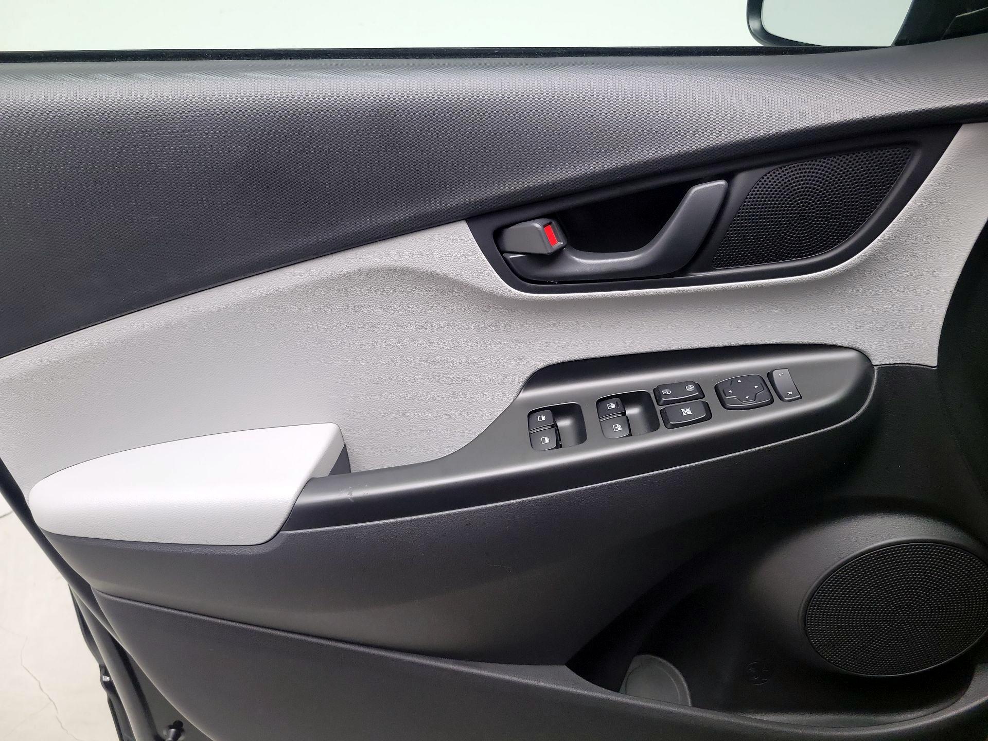 Thumbnail: 2023 Hyundai Kona - 12