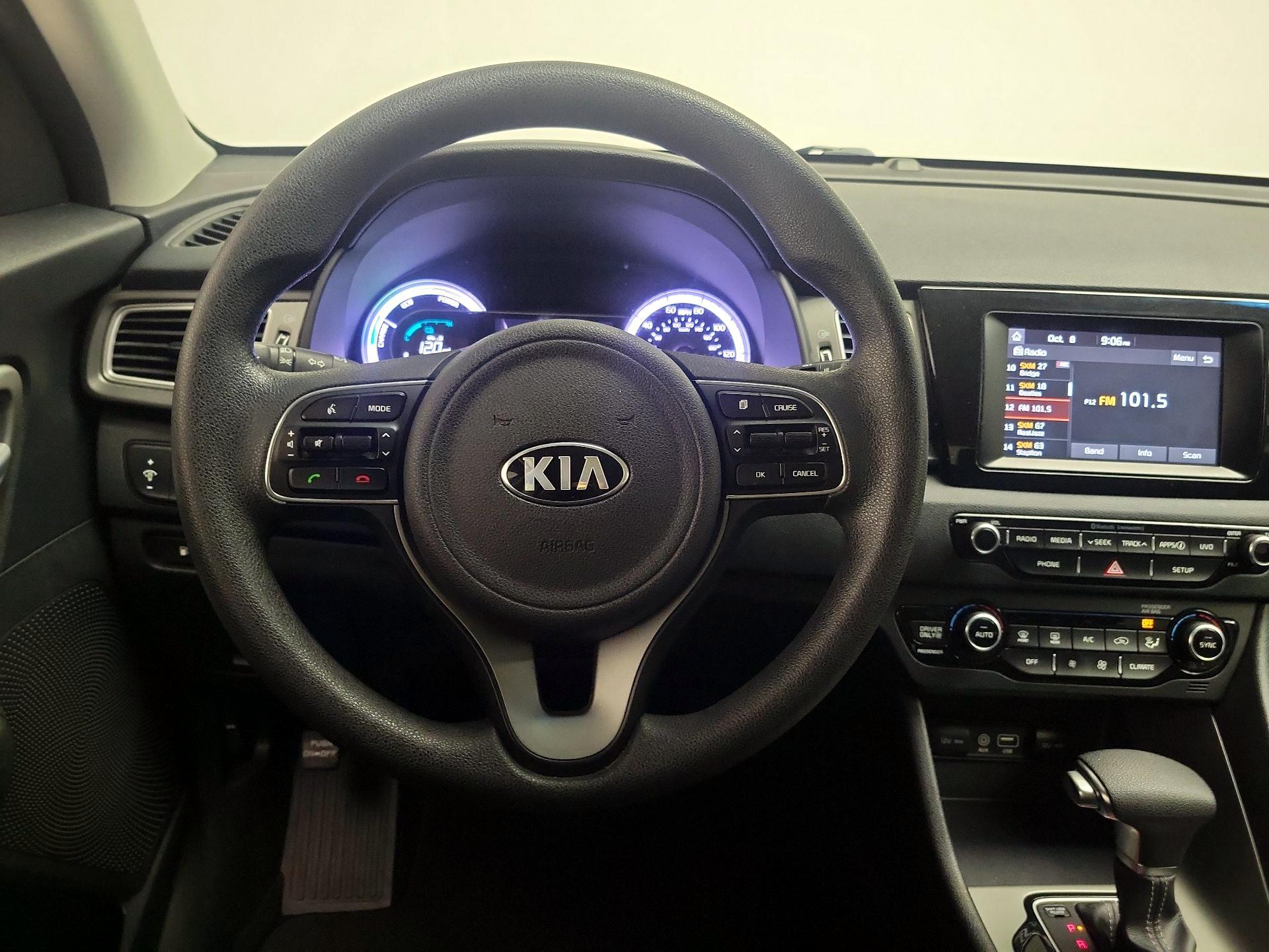 Thumbnail: 2019 Kia Niro - 10