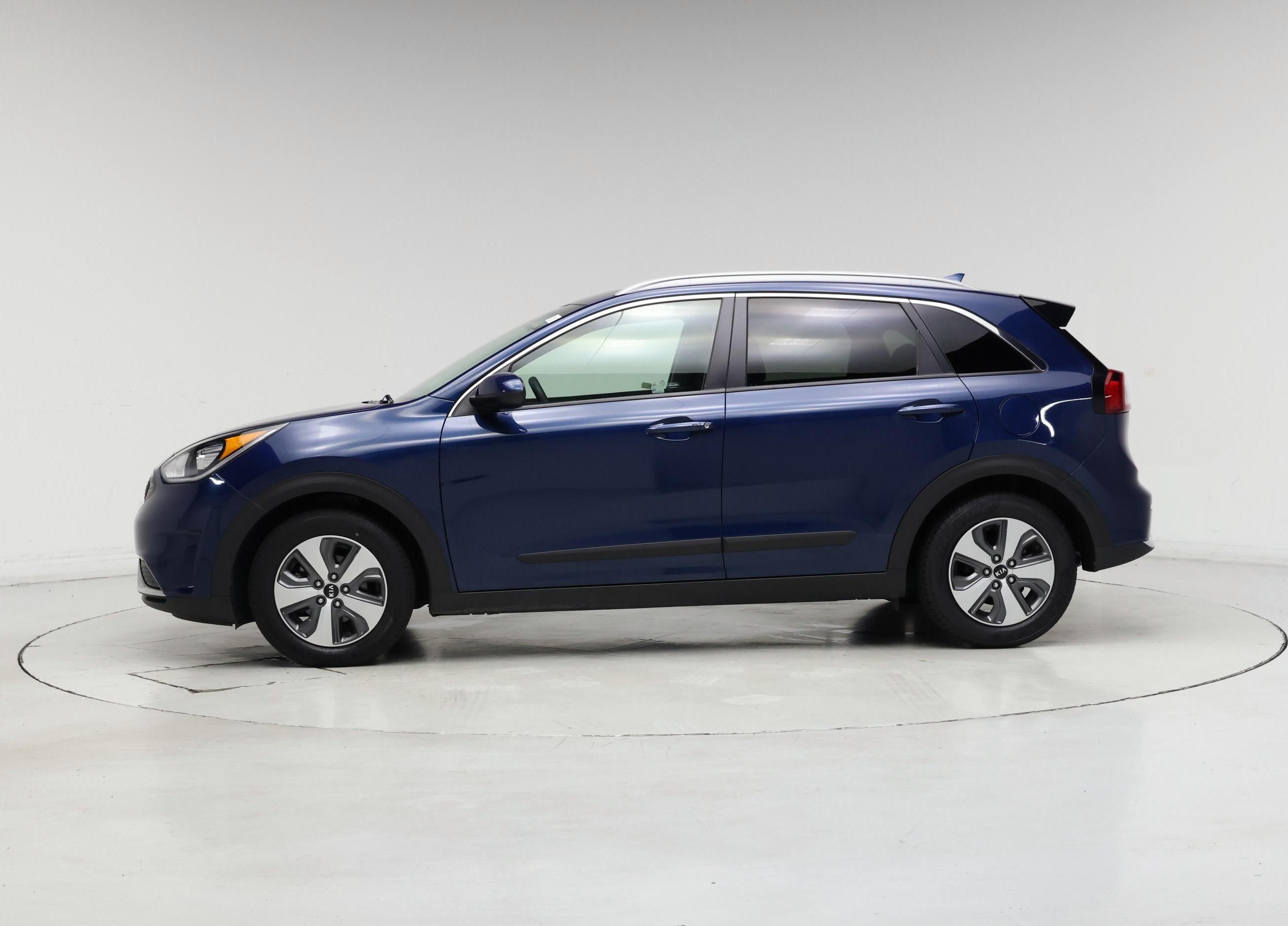 Thumbnail: 2019 Kia Niro - 3