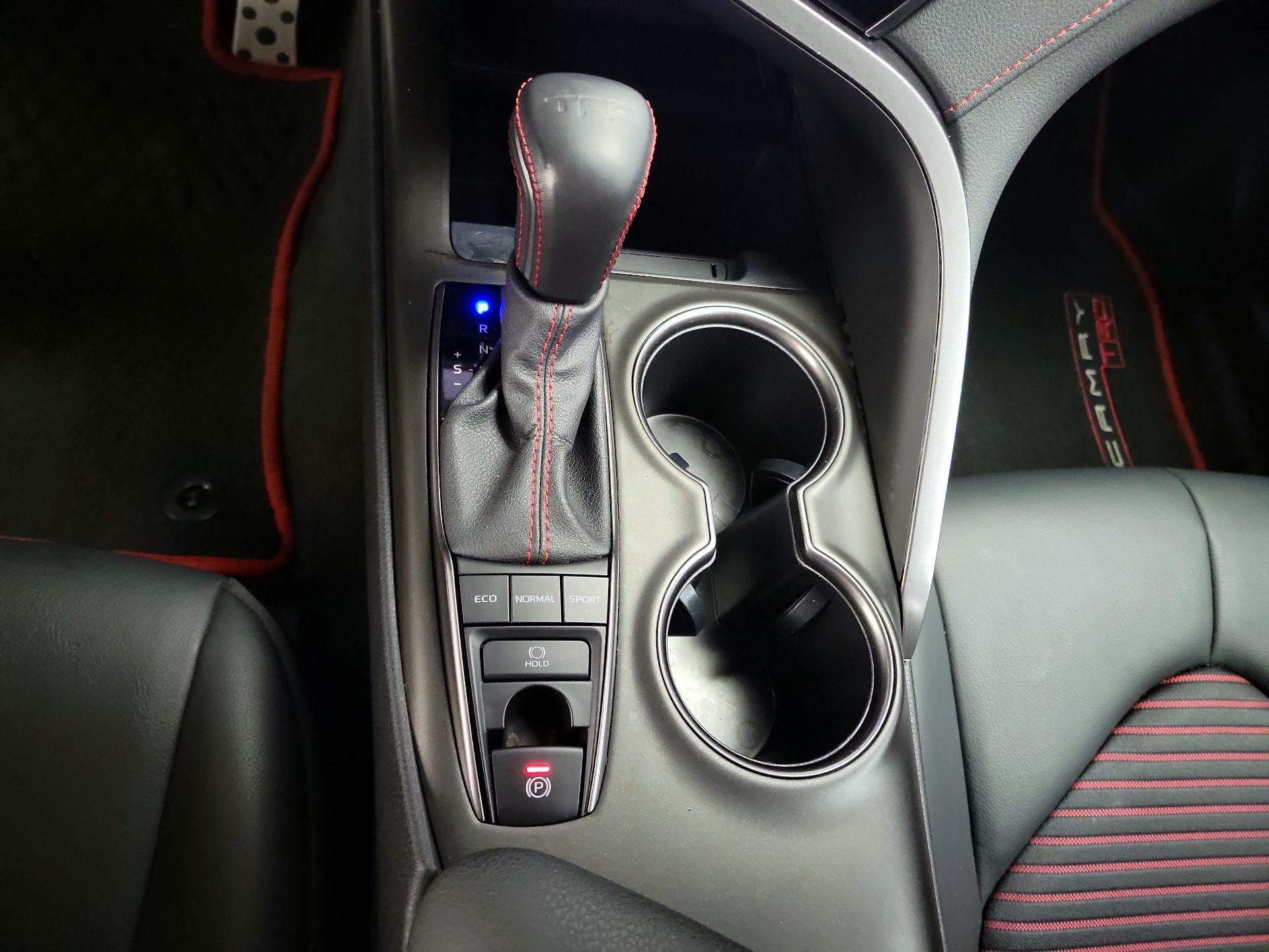 Thumbnail: 2023 Toyota Camry - 18