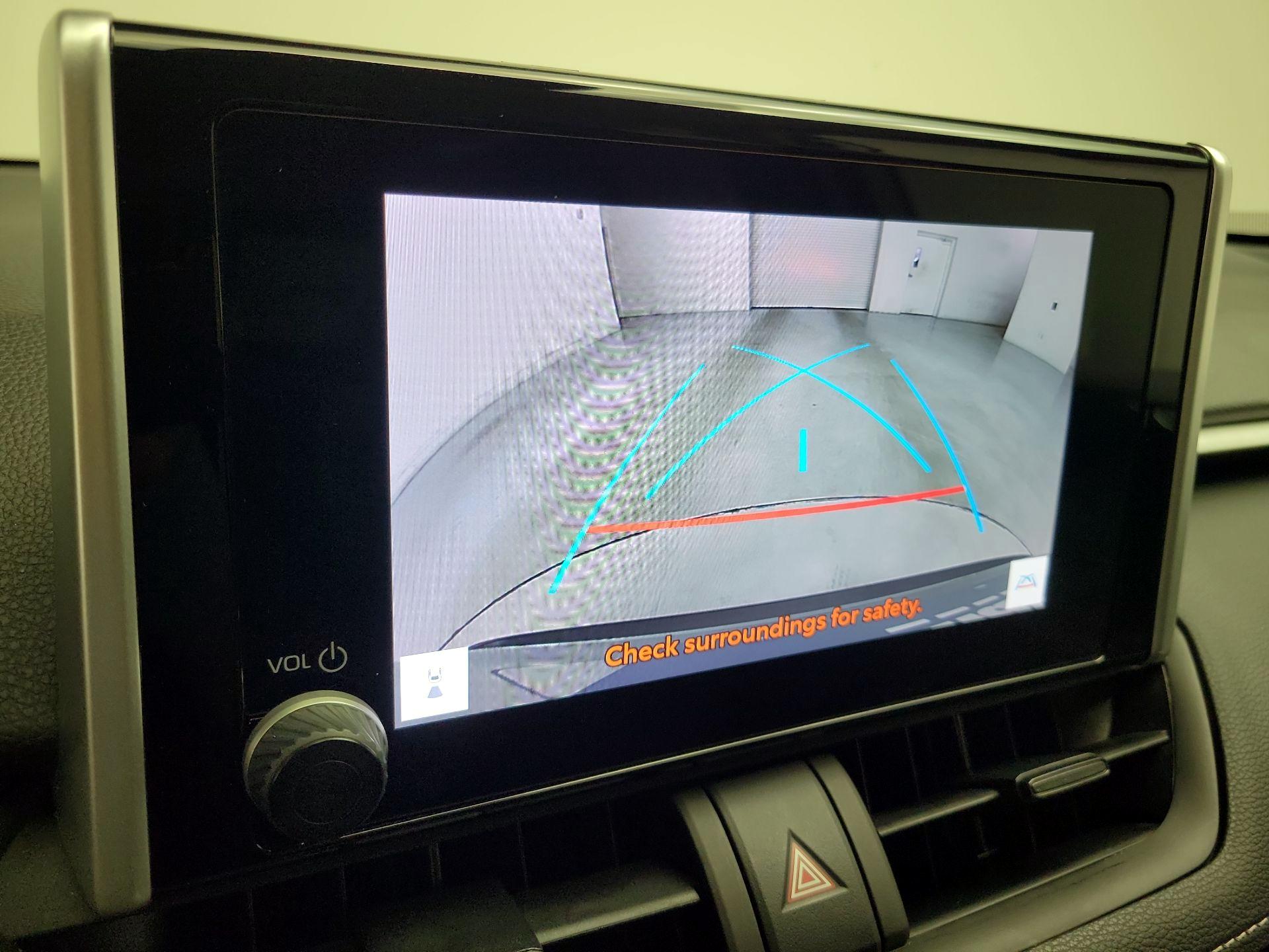 Thumbnail: 2024 Toyota RAV4 - 15