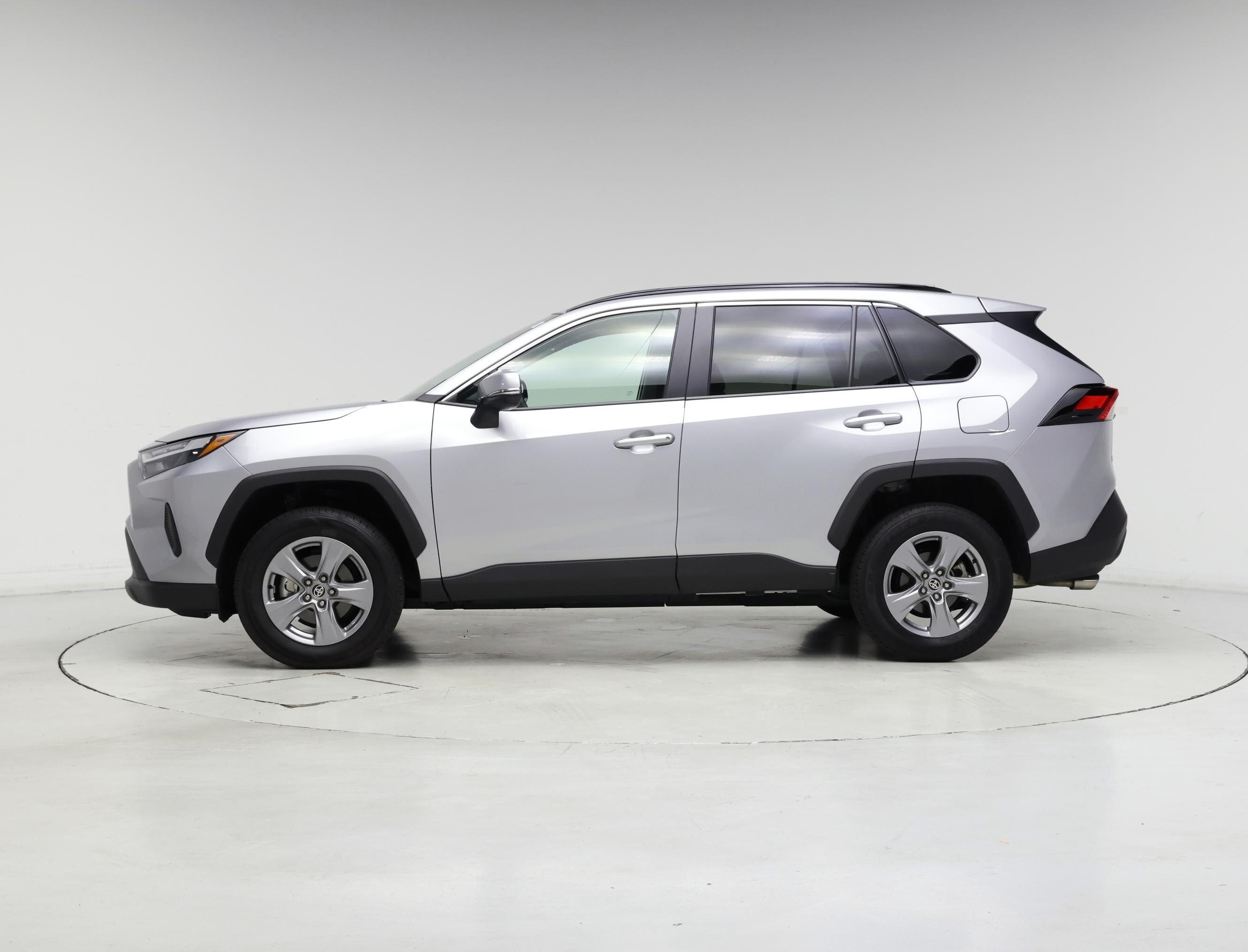 Thumbnail: 2024 Toyota RAV4 - 3