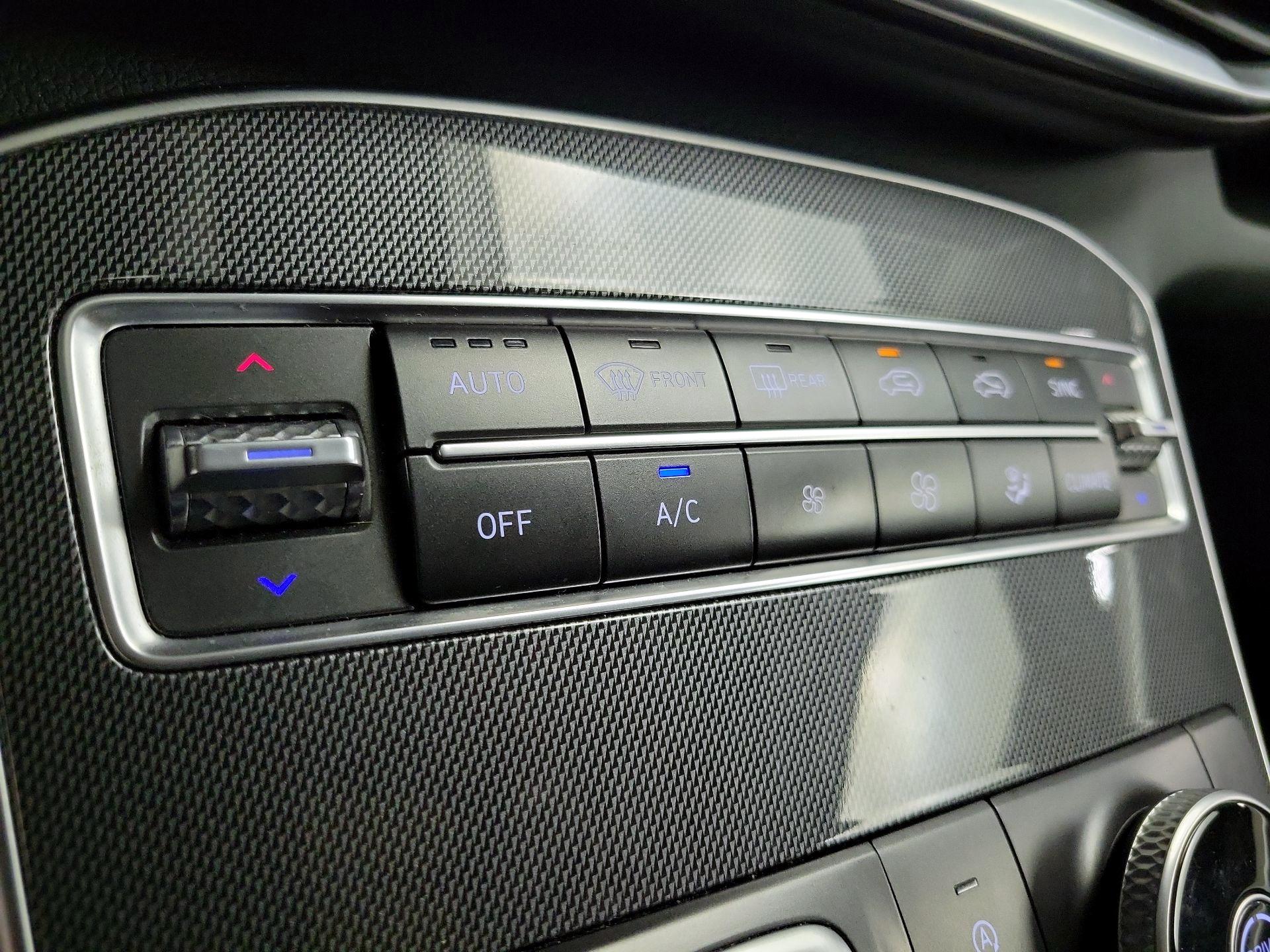 Thumbnail: 2021 Hyundai Santa Fe - 16