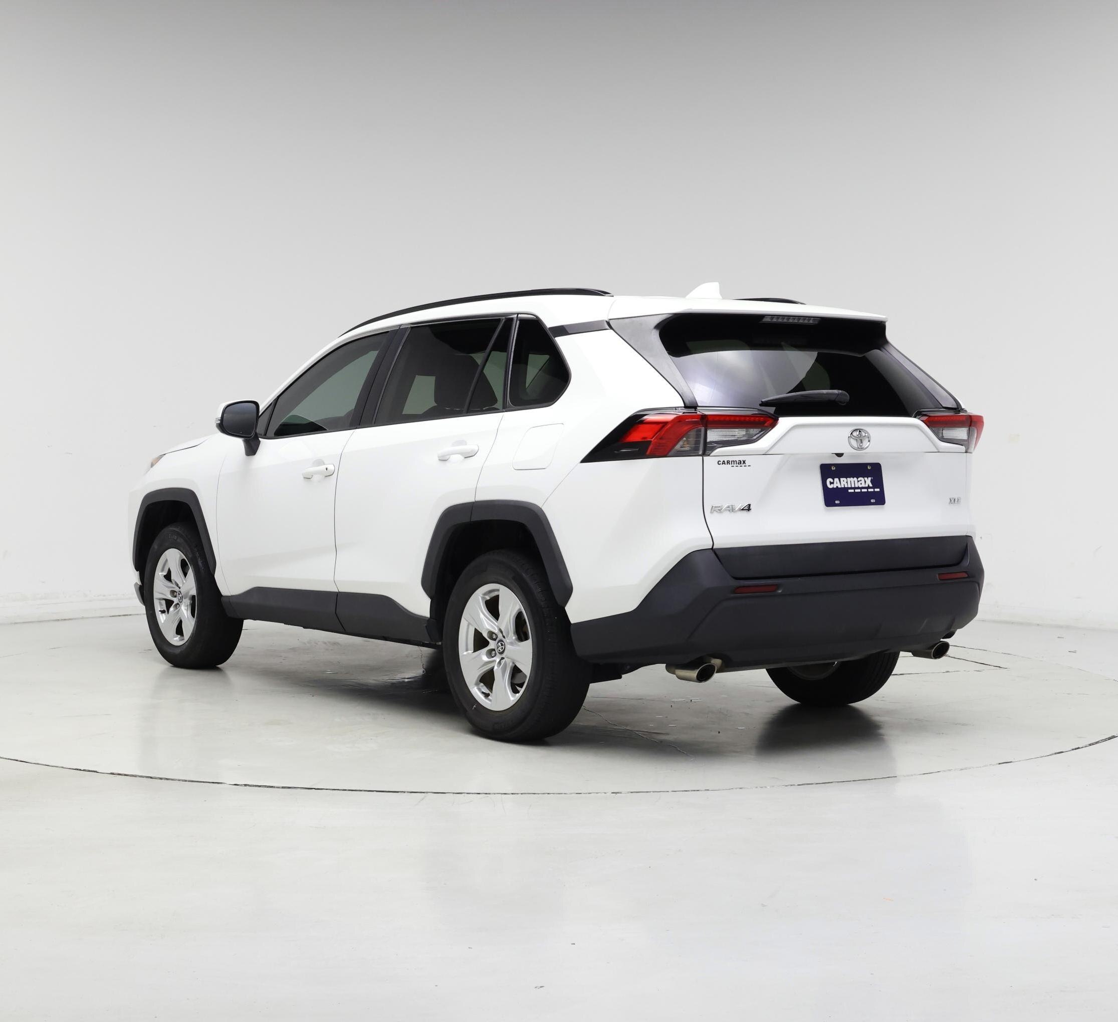 Thumbnail: 2021 Toyota RAV4 - 2