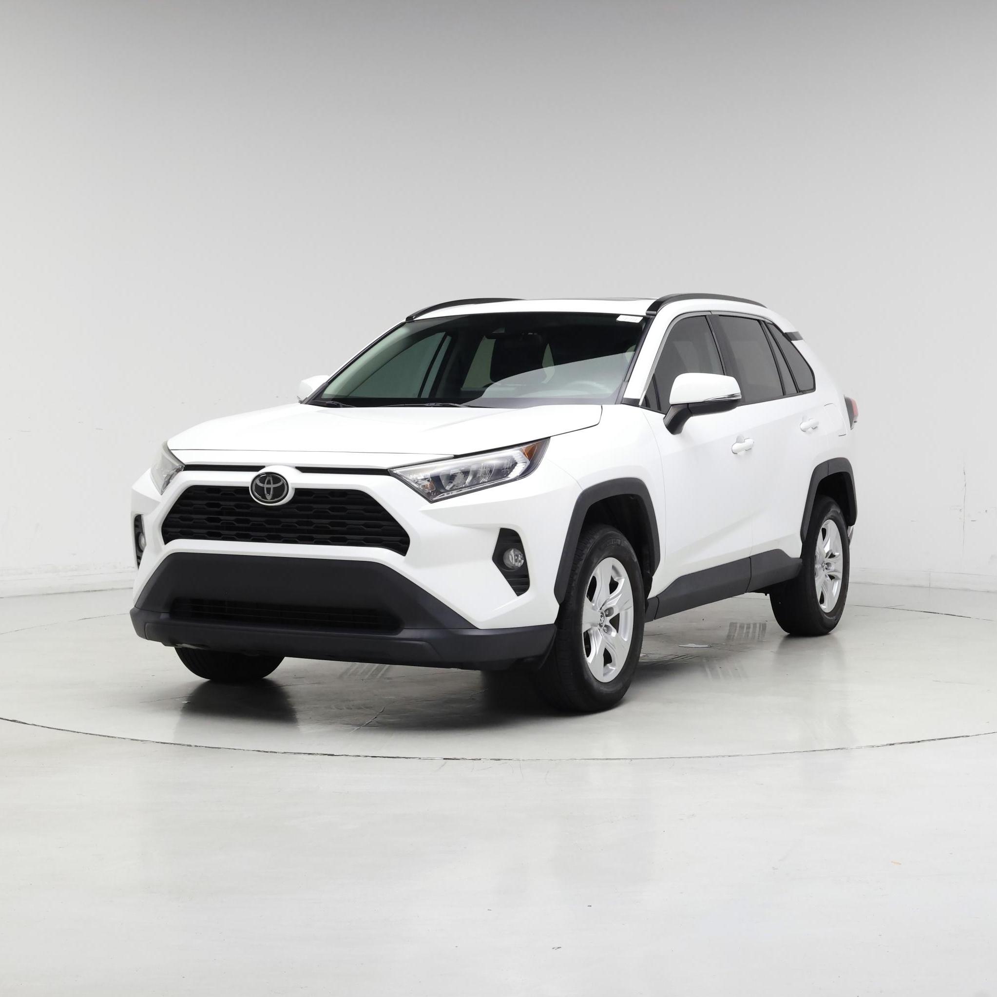 Thumbnail: 2021 Toyota RAV4 - 4