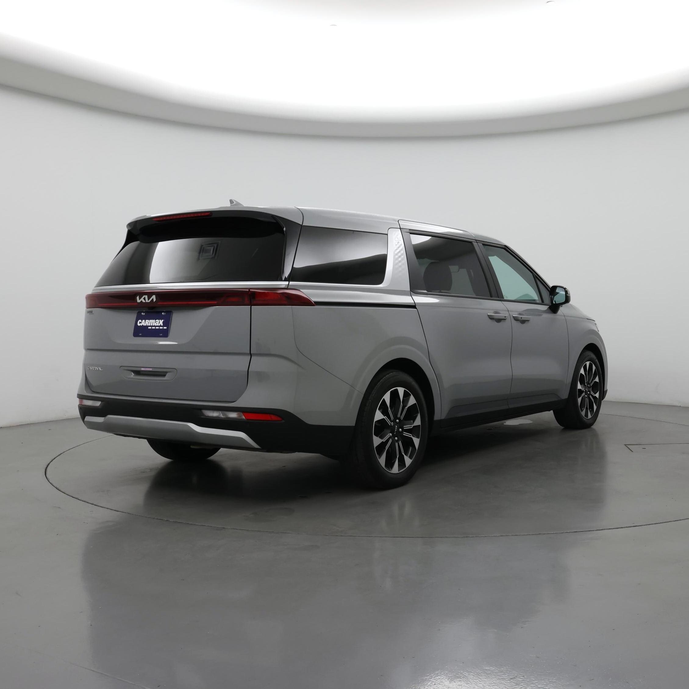 Thumbnail: 2024 Kia Carnival - 8