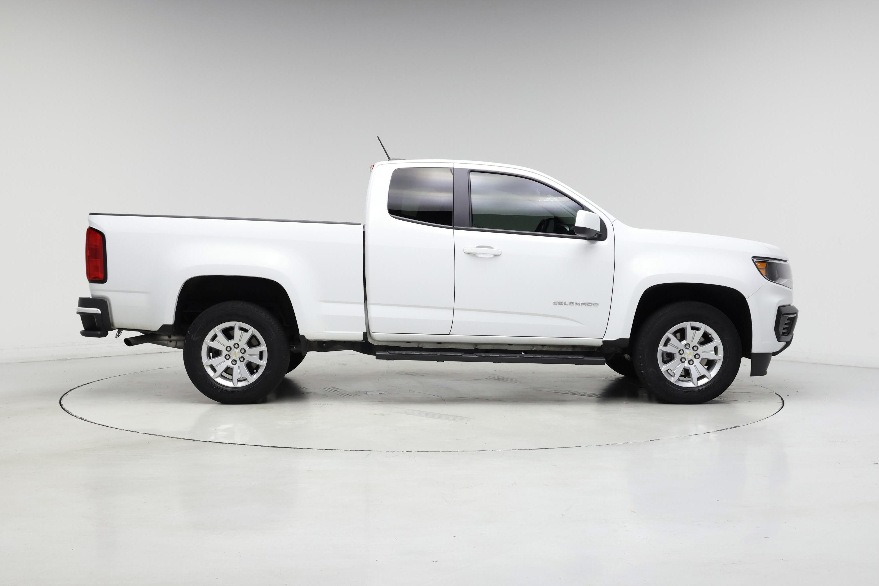 Thumbnail: 2021 Chevrolet Colorado - 7