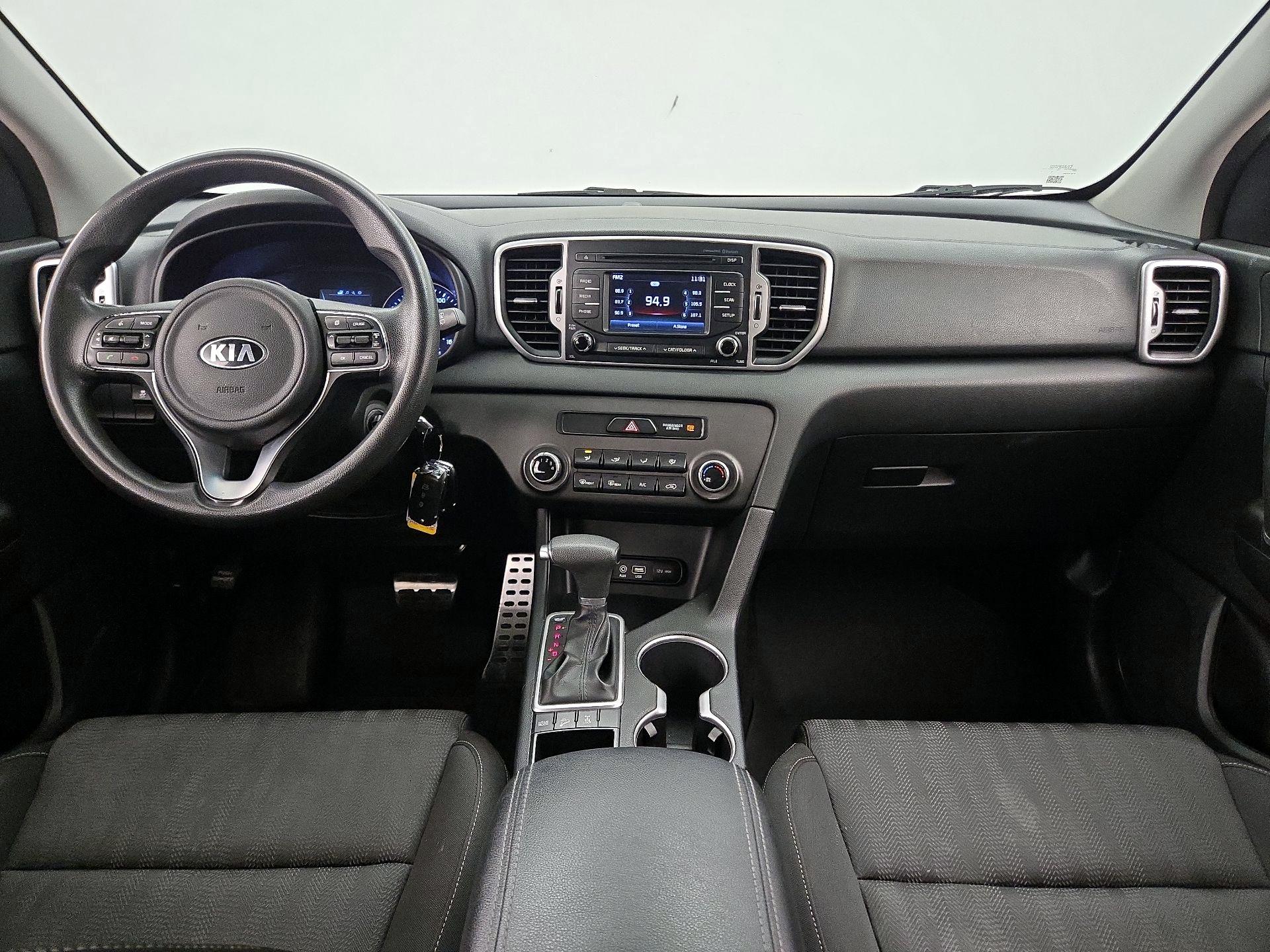 Thumbnail: 2017 Kia Sportage - 9