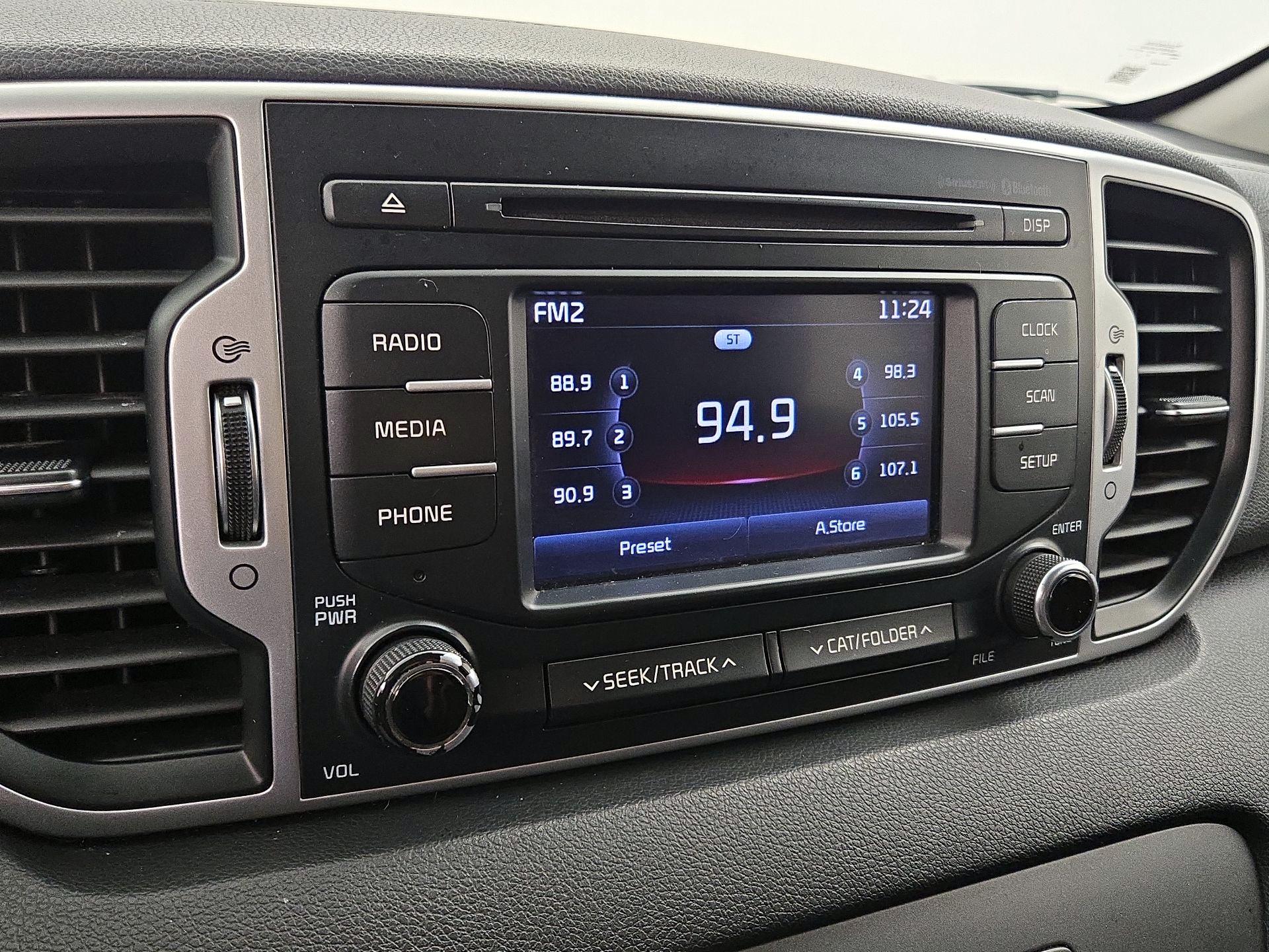 Thumbnail: 2017 Kia Sportage - 15