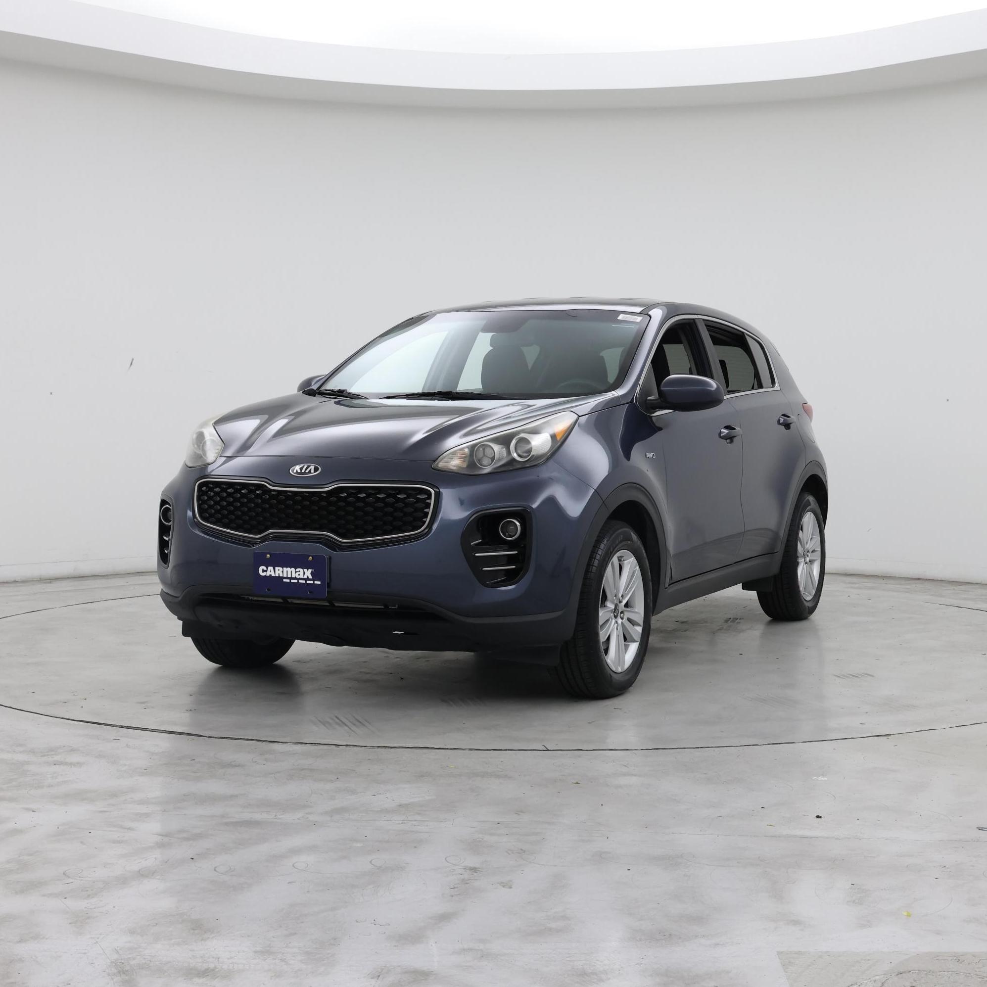 Thumbnail: 2017 Kia Sportage - 4
