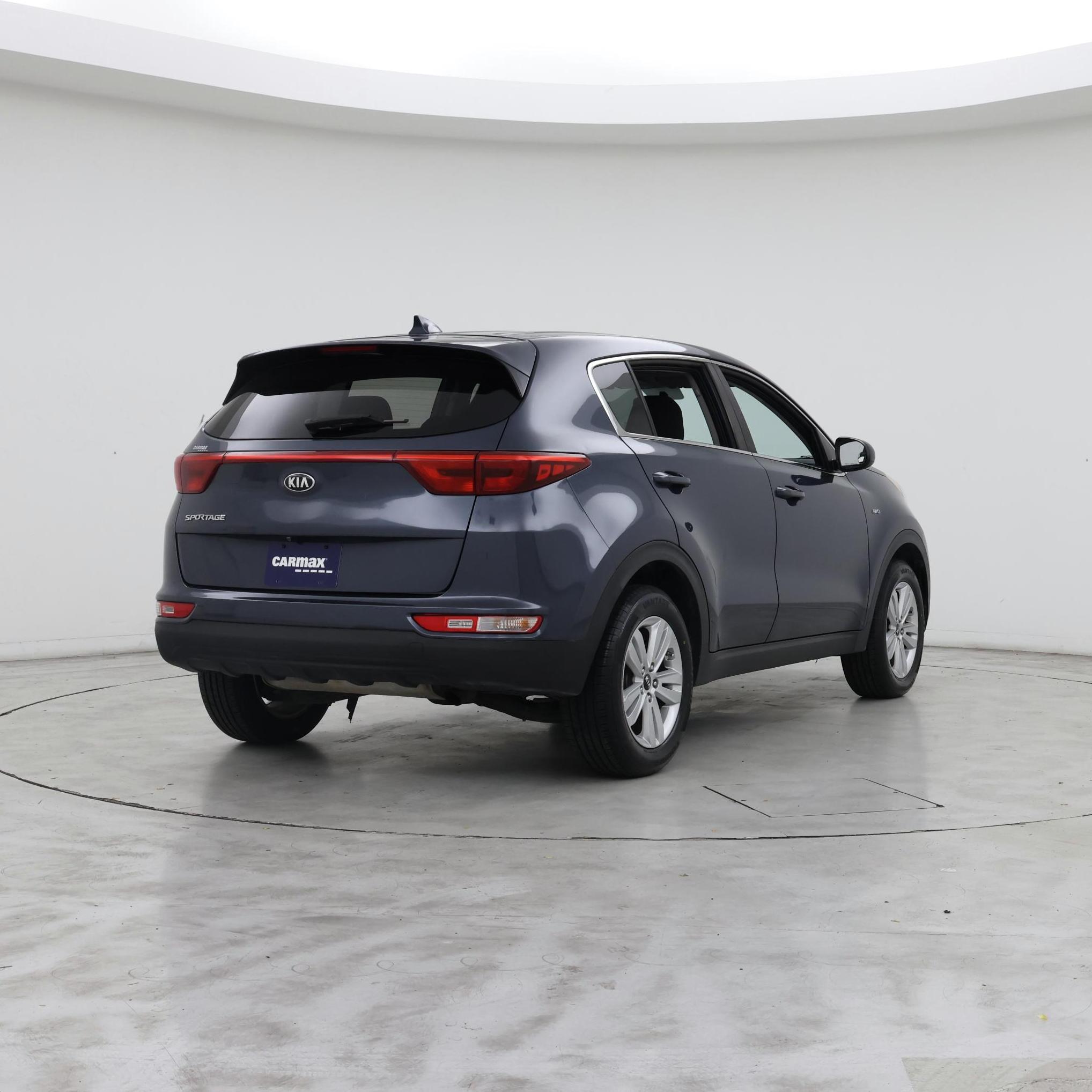 Thumbnail: 2017 Kia Sportage - 8