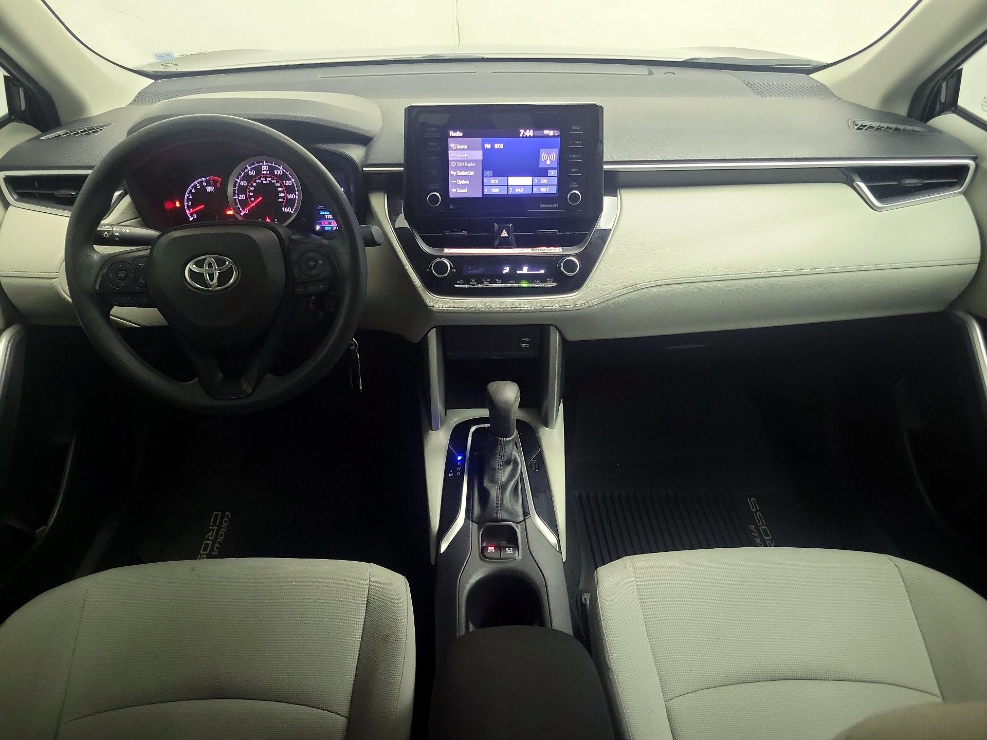 Thumbnail: 2022 Toyota Corolla Cross - 9