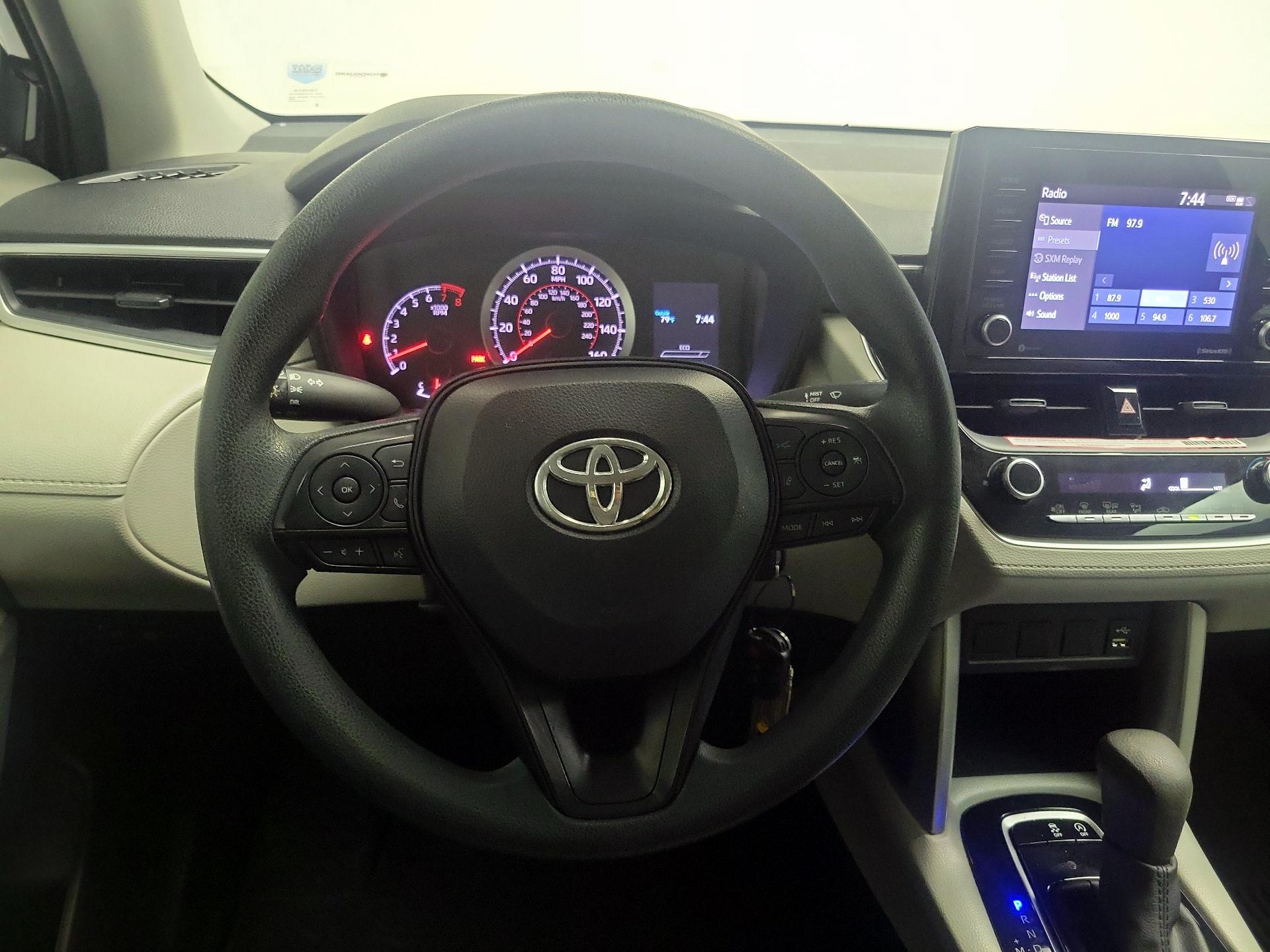 Thumbnail: 2022 Toyota Corolla Cross - 10