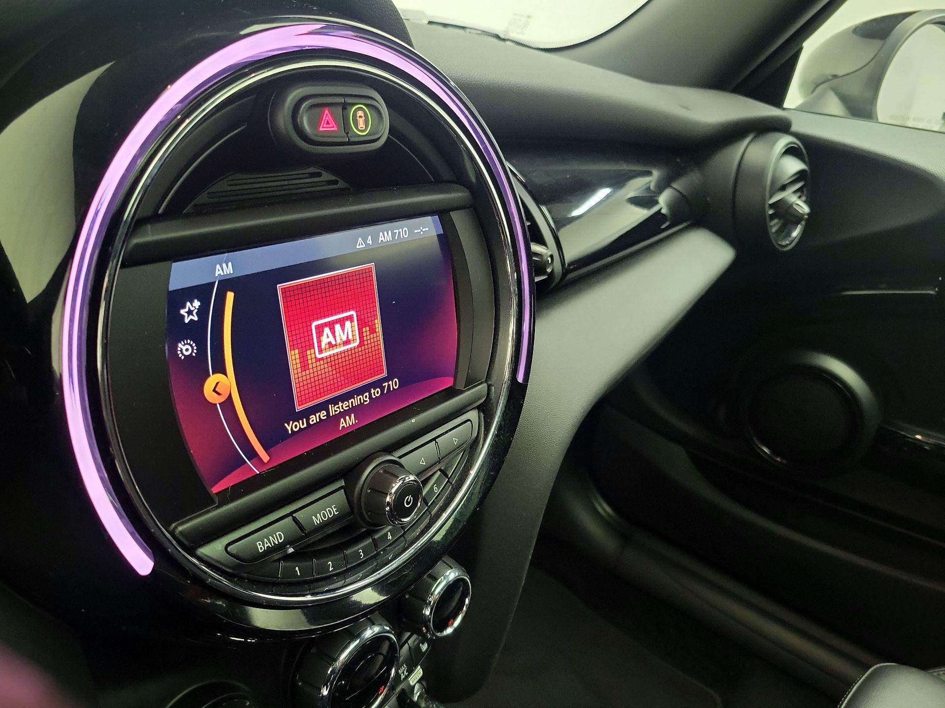 Thumbnail: 2019 MINI Cooper Hardtop - 15