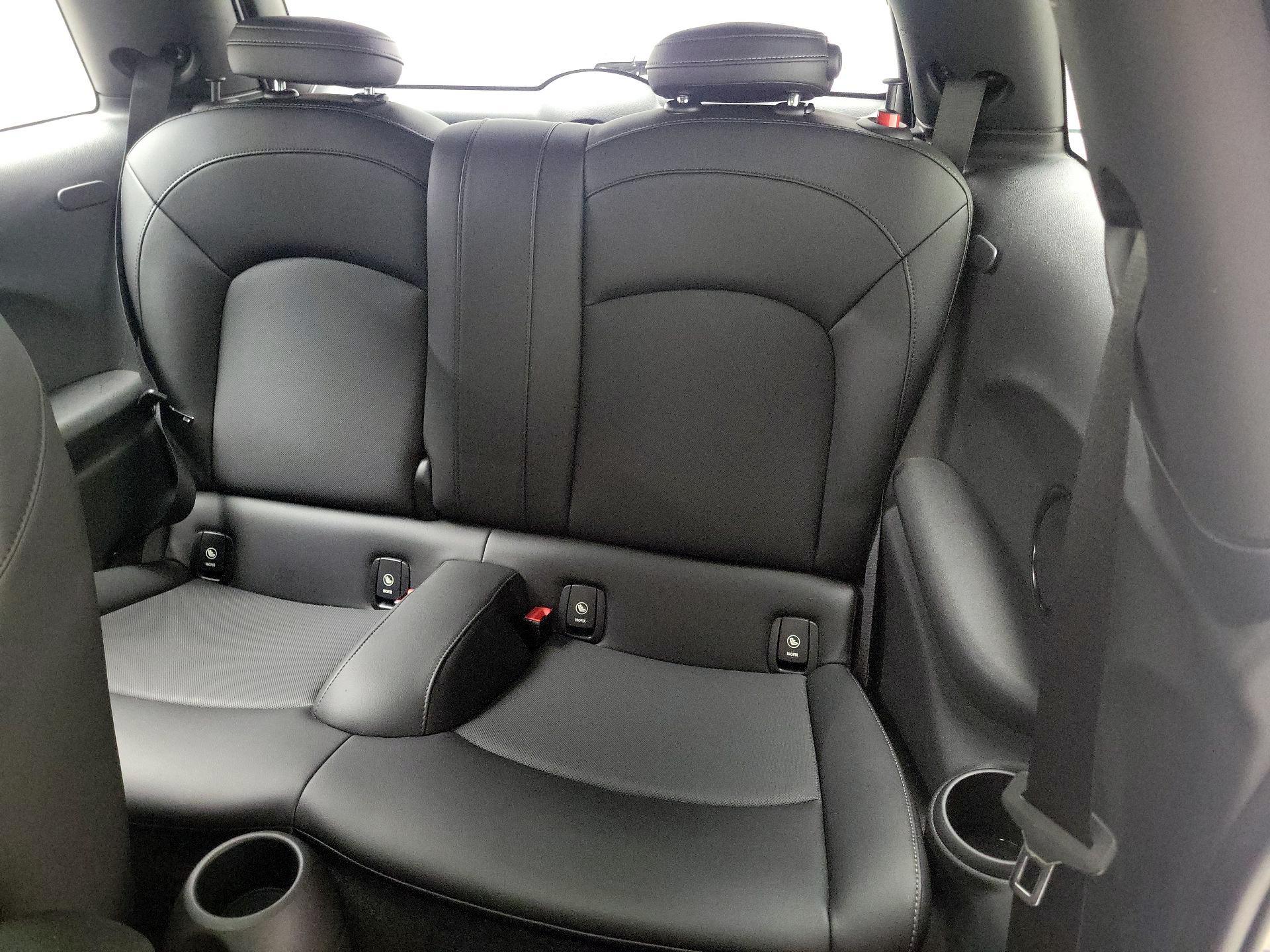 Thumbnail: 2019 MINI Cooper Hardtop - 20