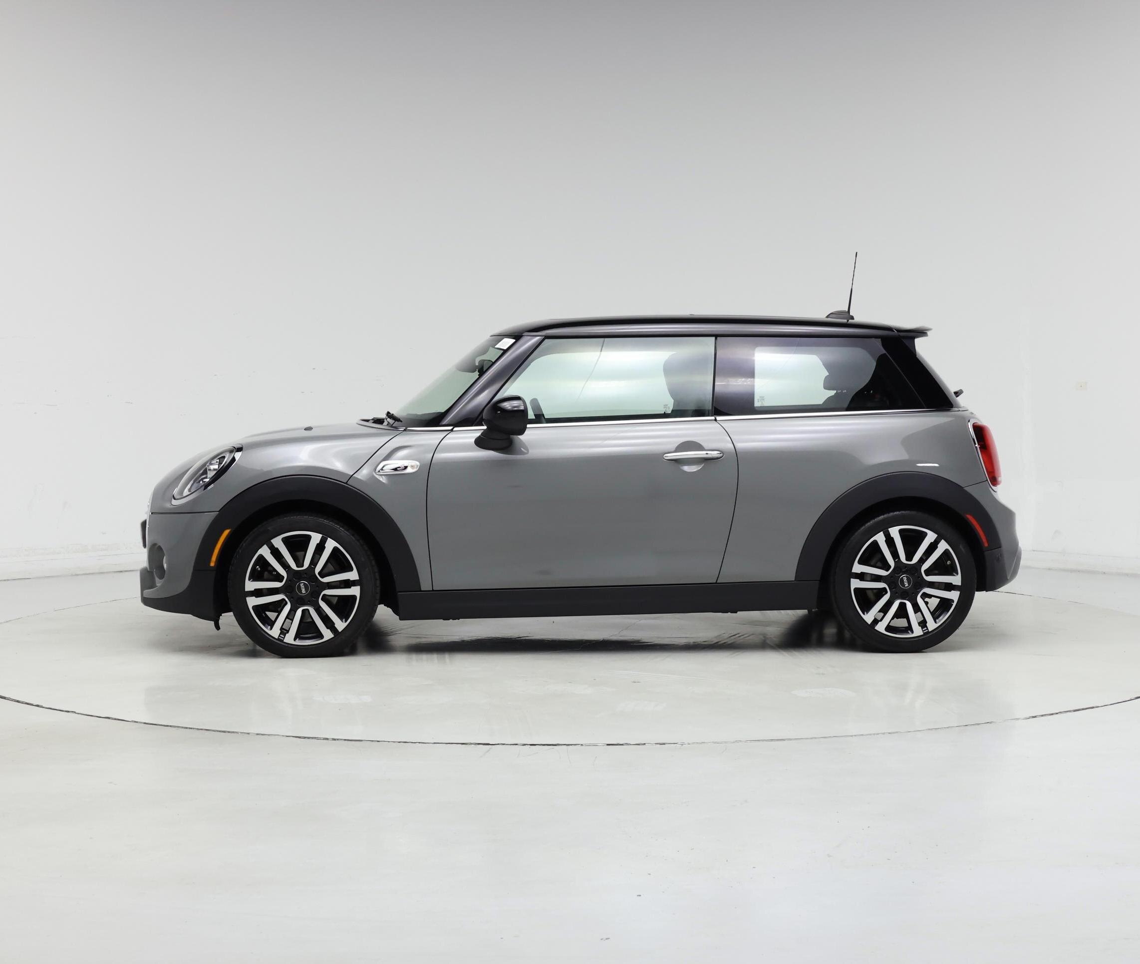 Thumbnail: 2019 MINI Cooper Hardtop - 3