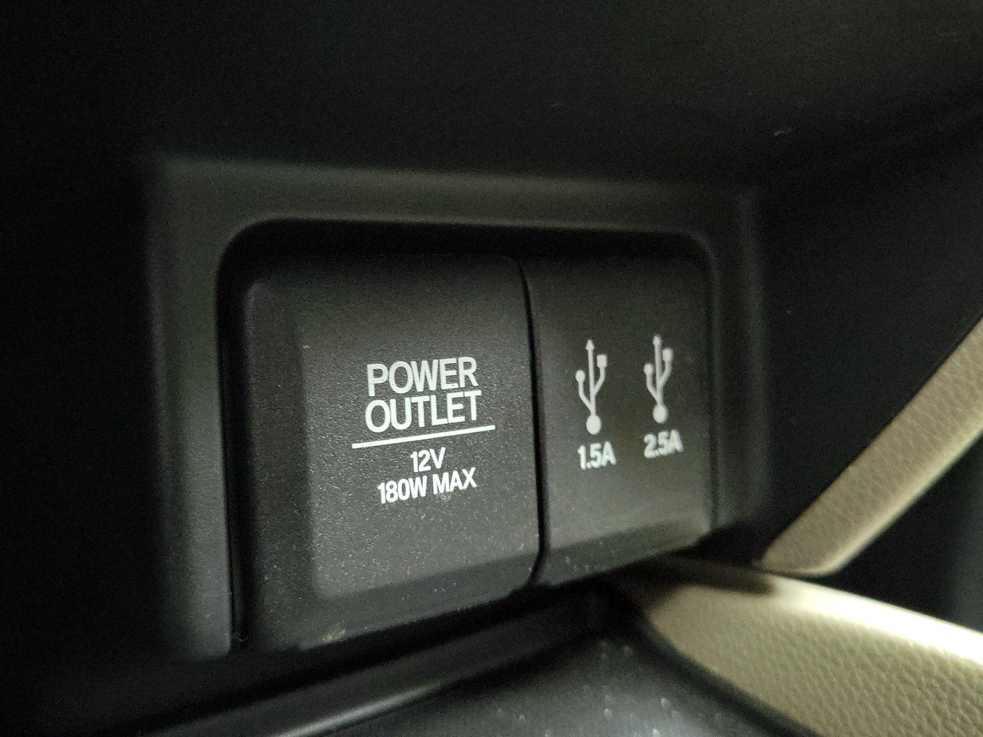 Thumbnail: 2016 Honda Pilot - 18