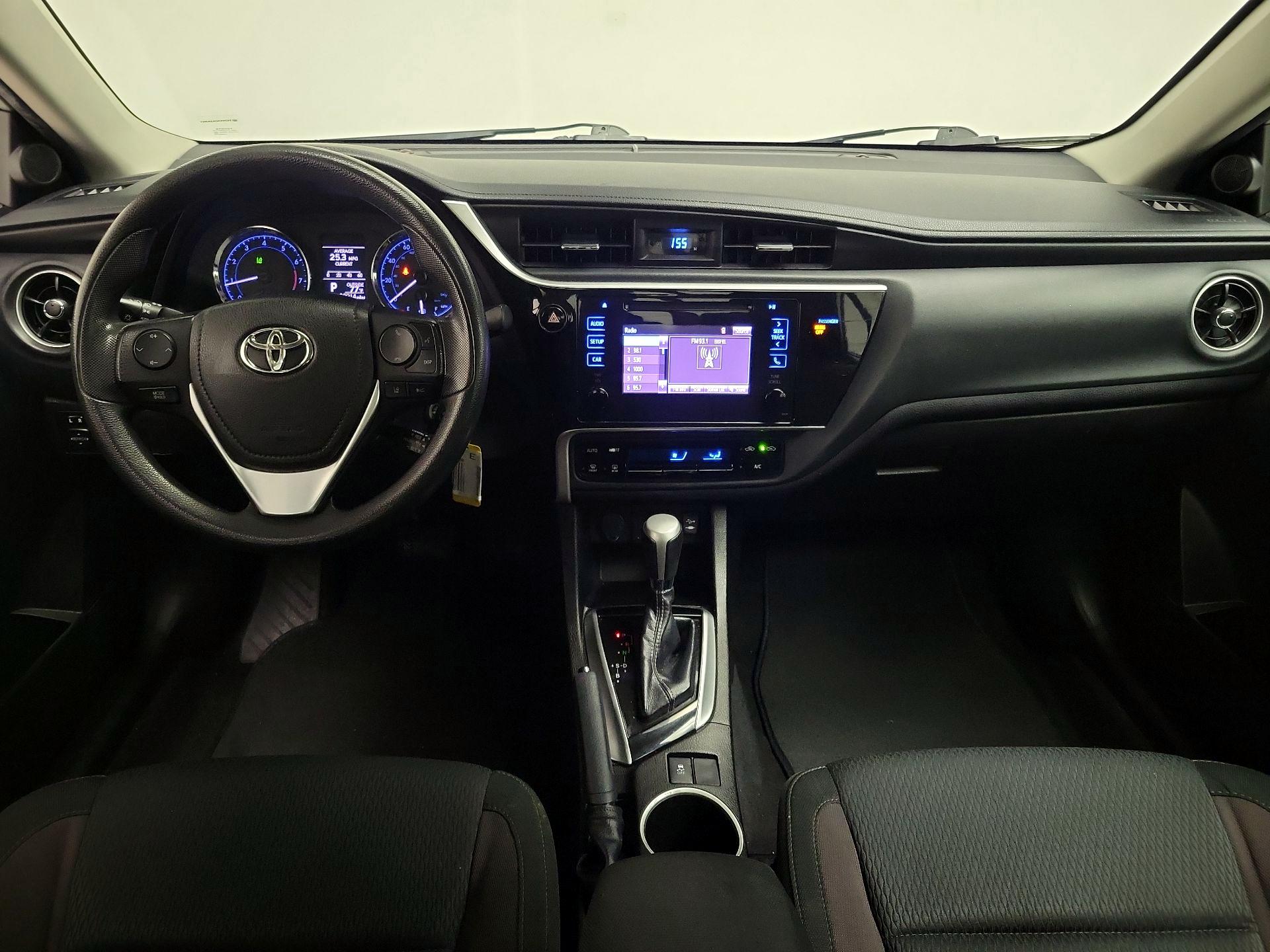 Thumbnail: 2019 Toyota Corolla - 9