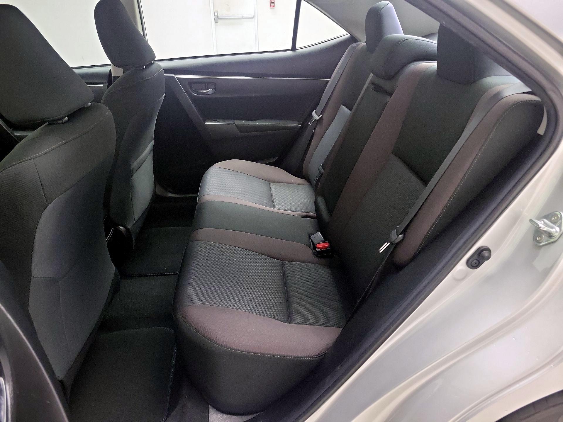 Thumbnail: 2019 Toyota Corolla - 19