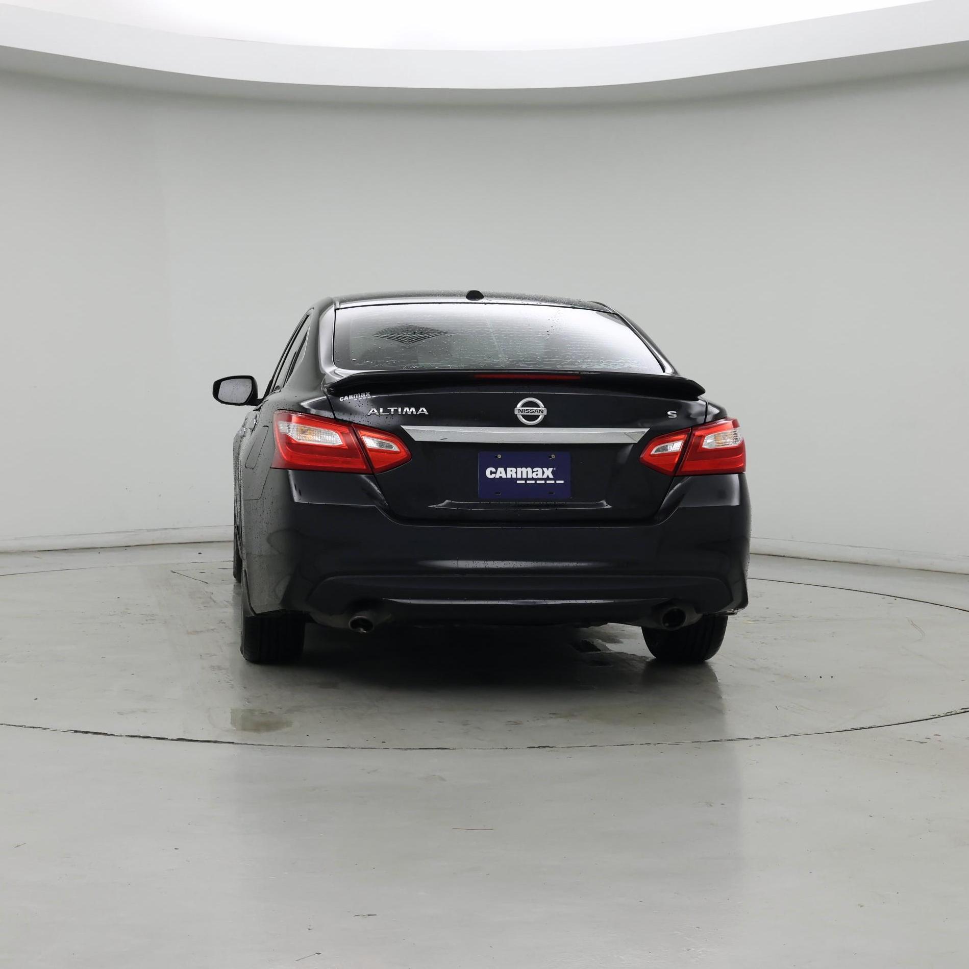 Thumbnail: 2016 Nissan Altima - 6