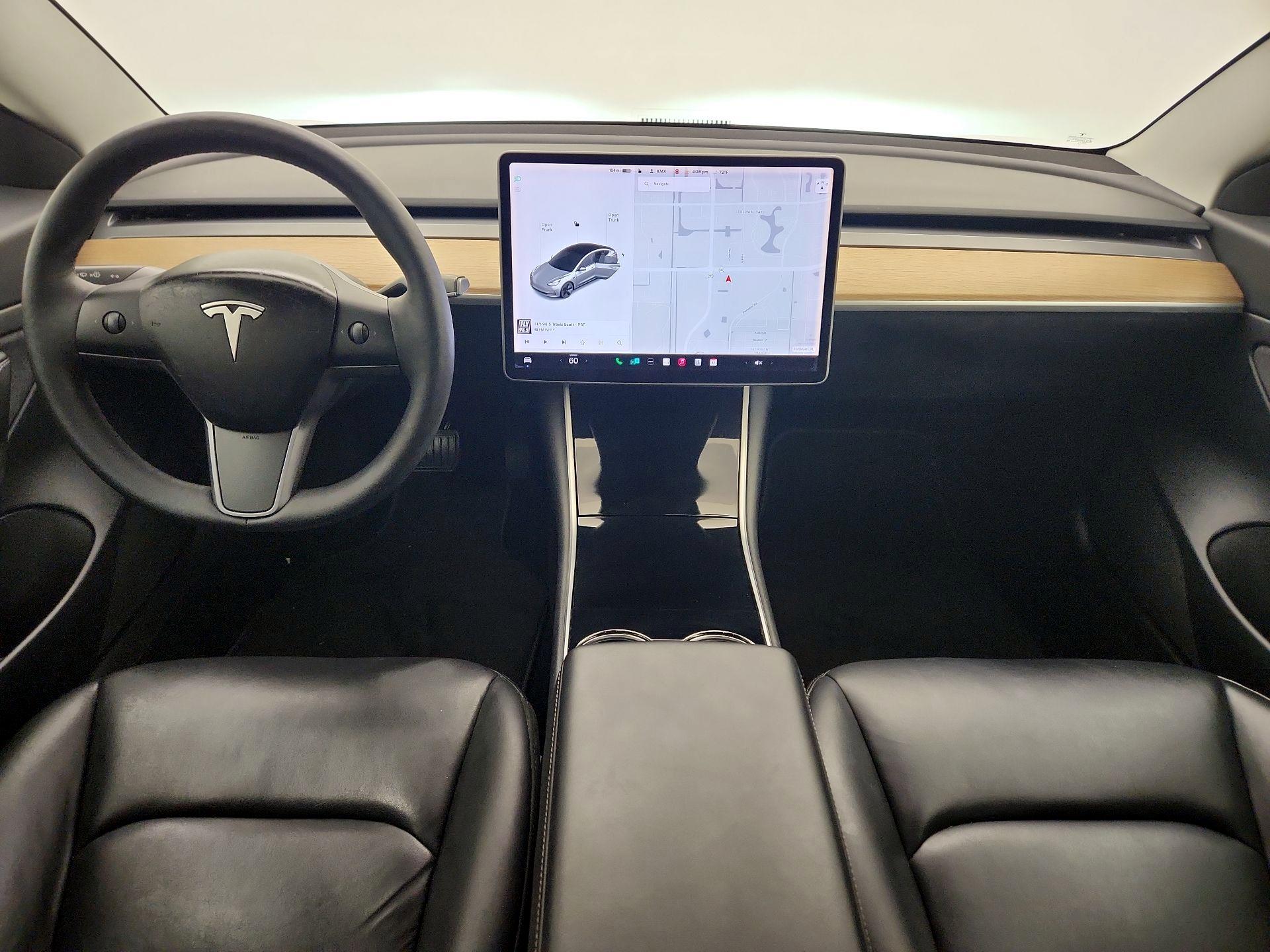 Thumbnail: 2020 Tesla Model 3 - 9