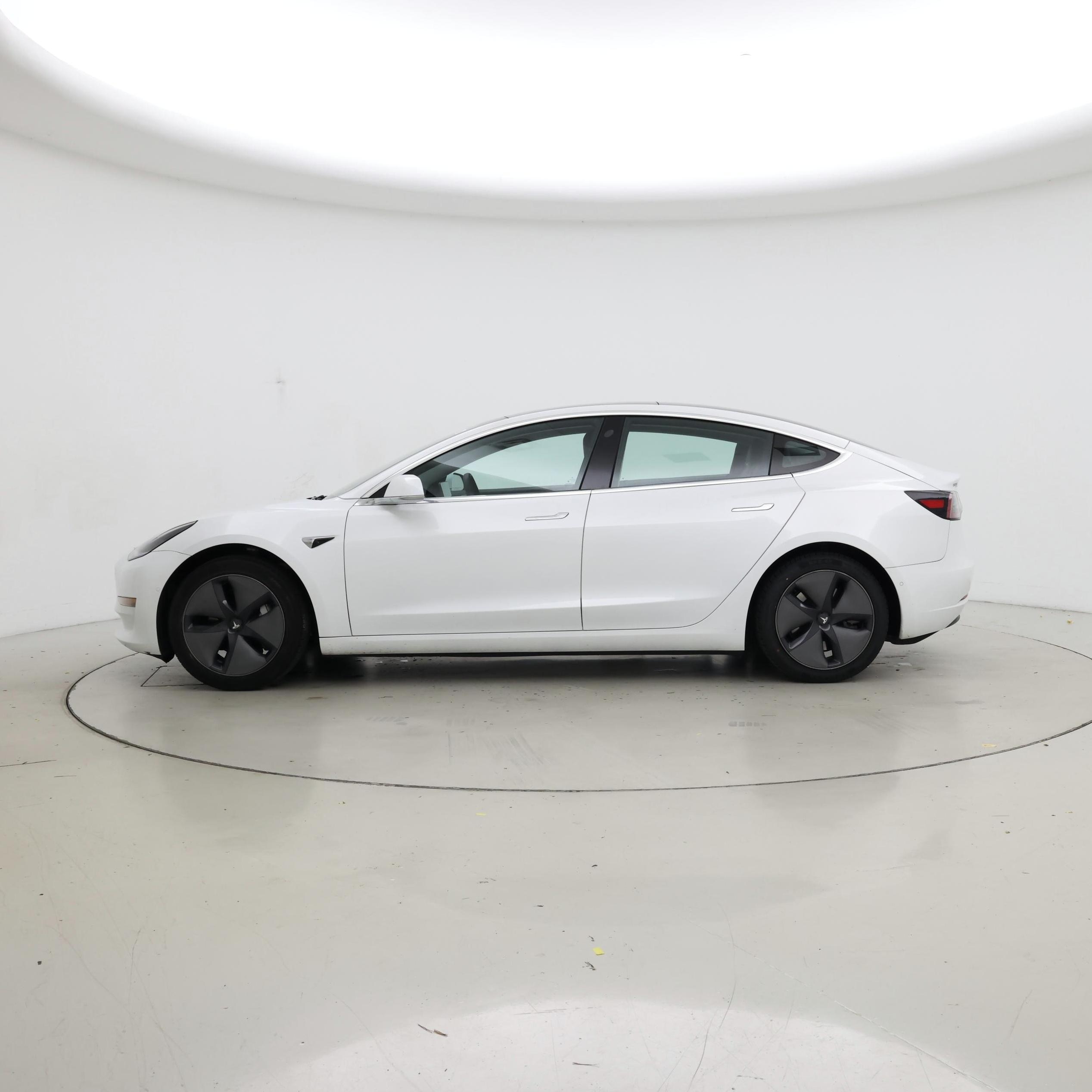Thumbnail: 2020 Tesla Model 3 - 3