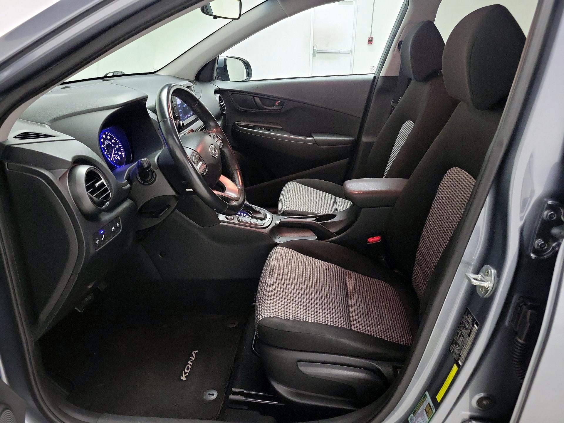 Thumbnail: 2020 Hyundai Kona - 11