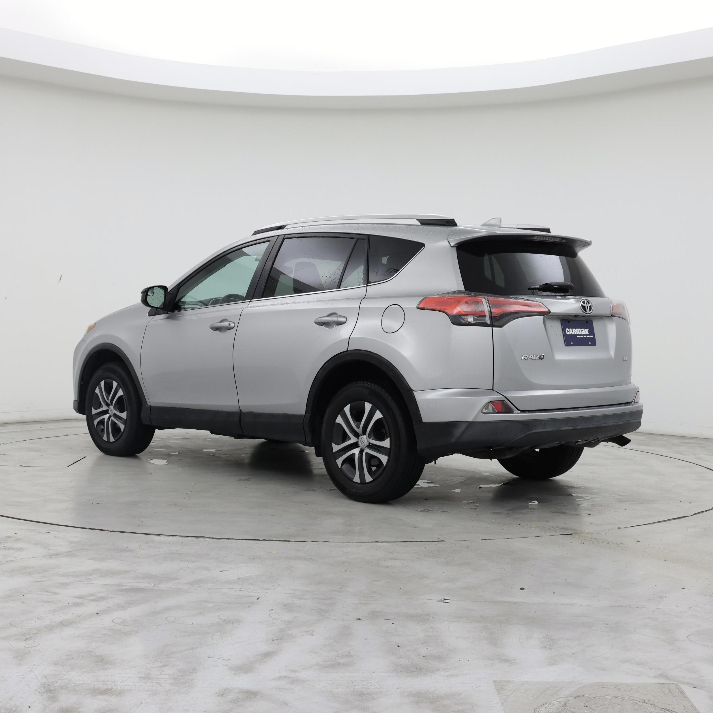 Thumbnail: 2016 Toyota RAV4 - 2