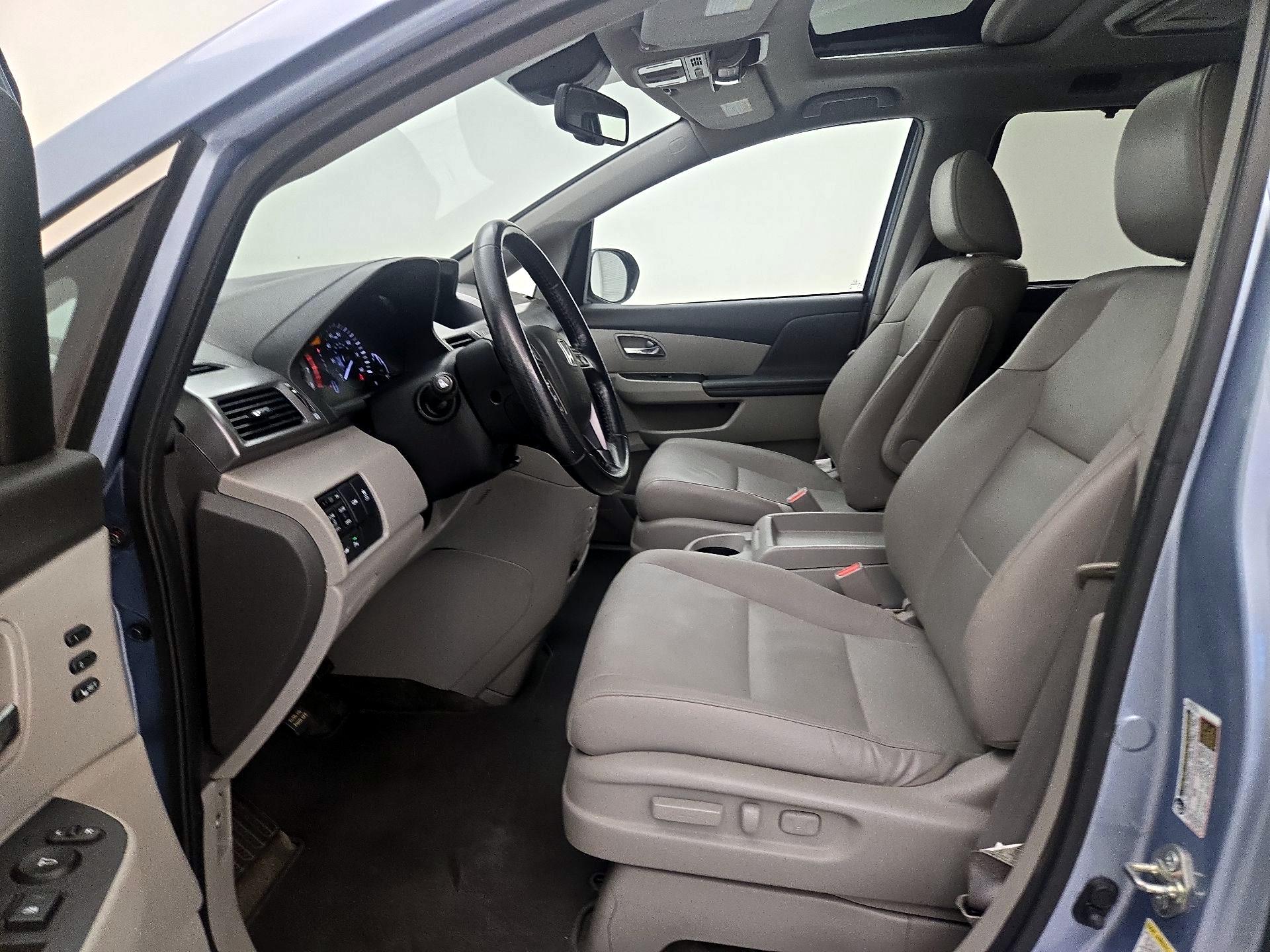 Thumbnail: 2014 Honda Odyssey - 11