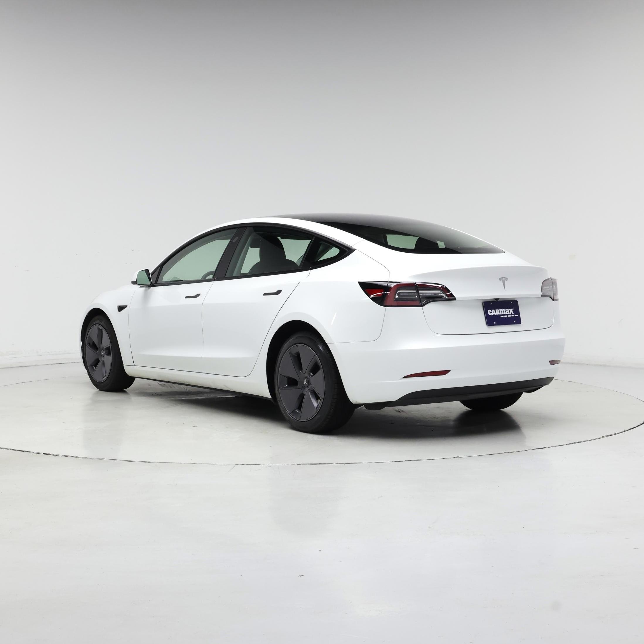 Thumbnail: 2023 Tesla Model 3 - 2