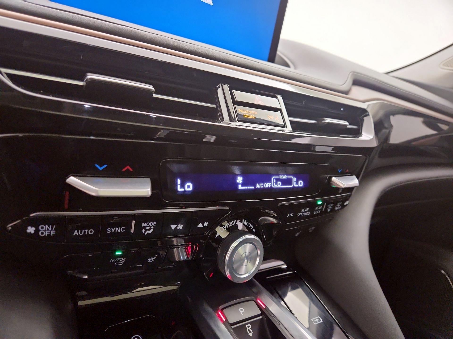 Thumbnail: 2022 Acura MDX - 17