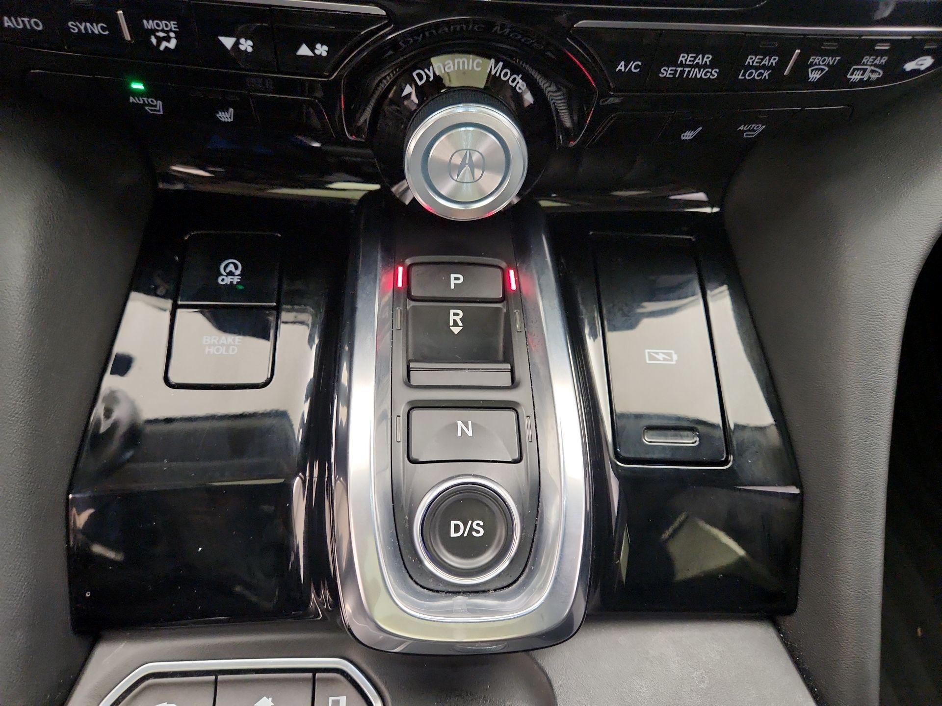 Thumbnail: 2022 Acura MDX - 18