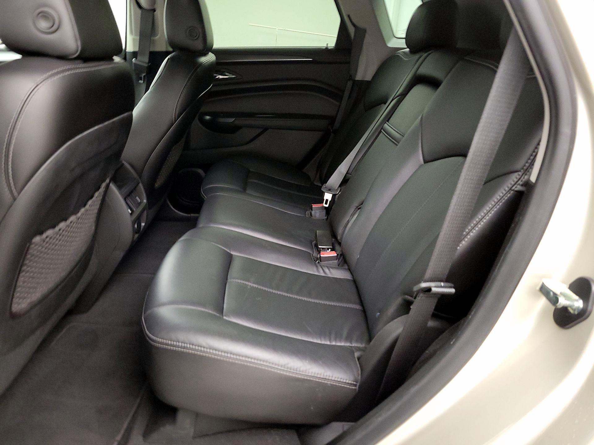 Thumbnail: 2015 Cadillac SRX - 18
