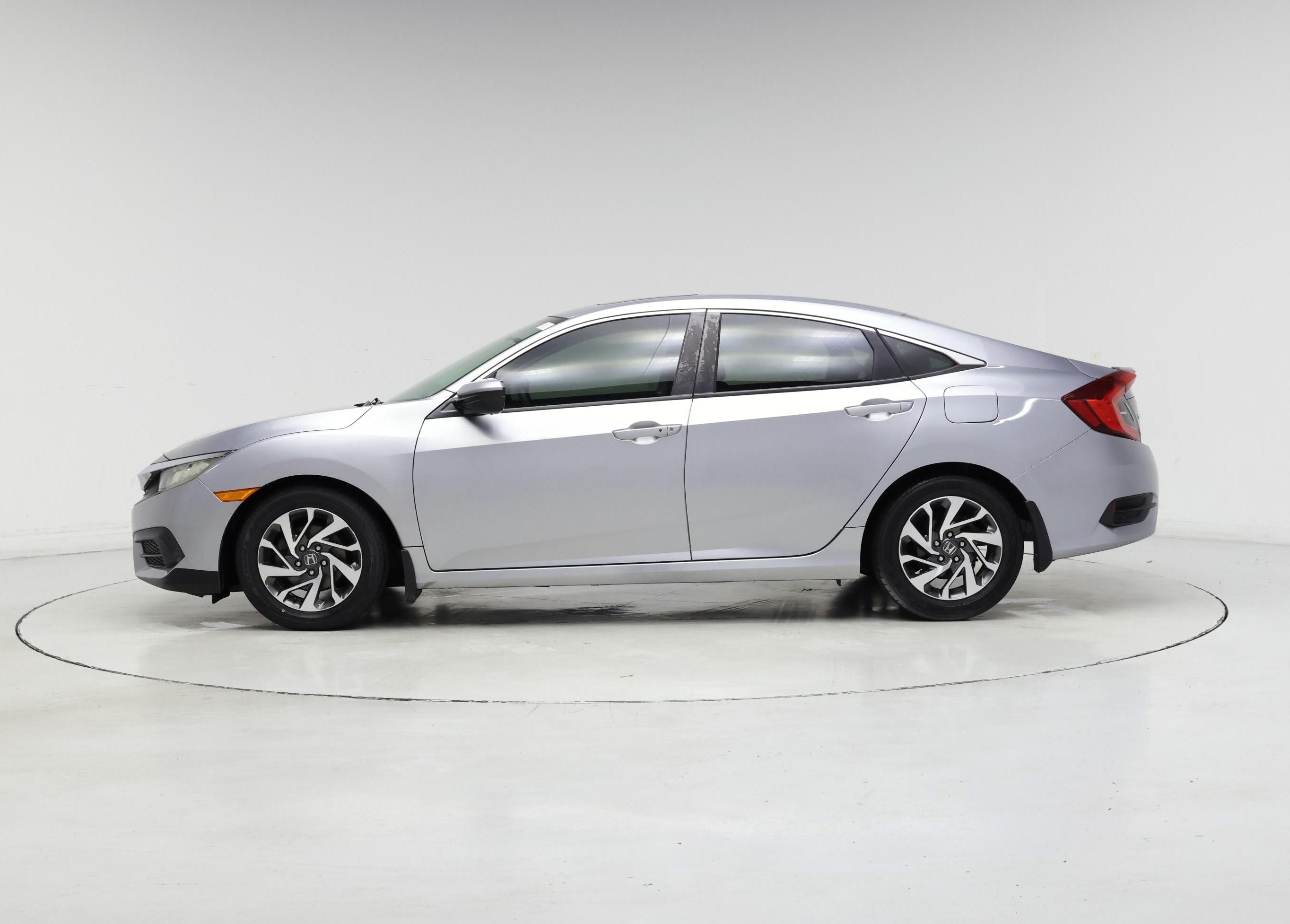 Thumbnail: 2016 Honda Civic - 3