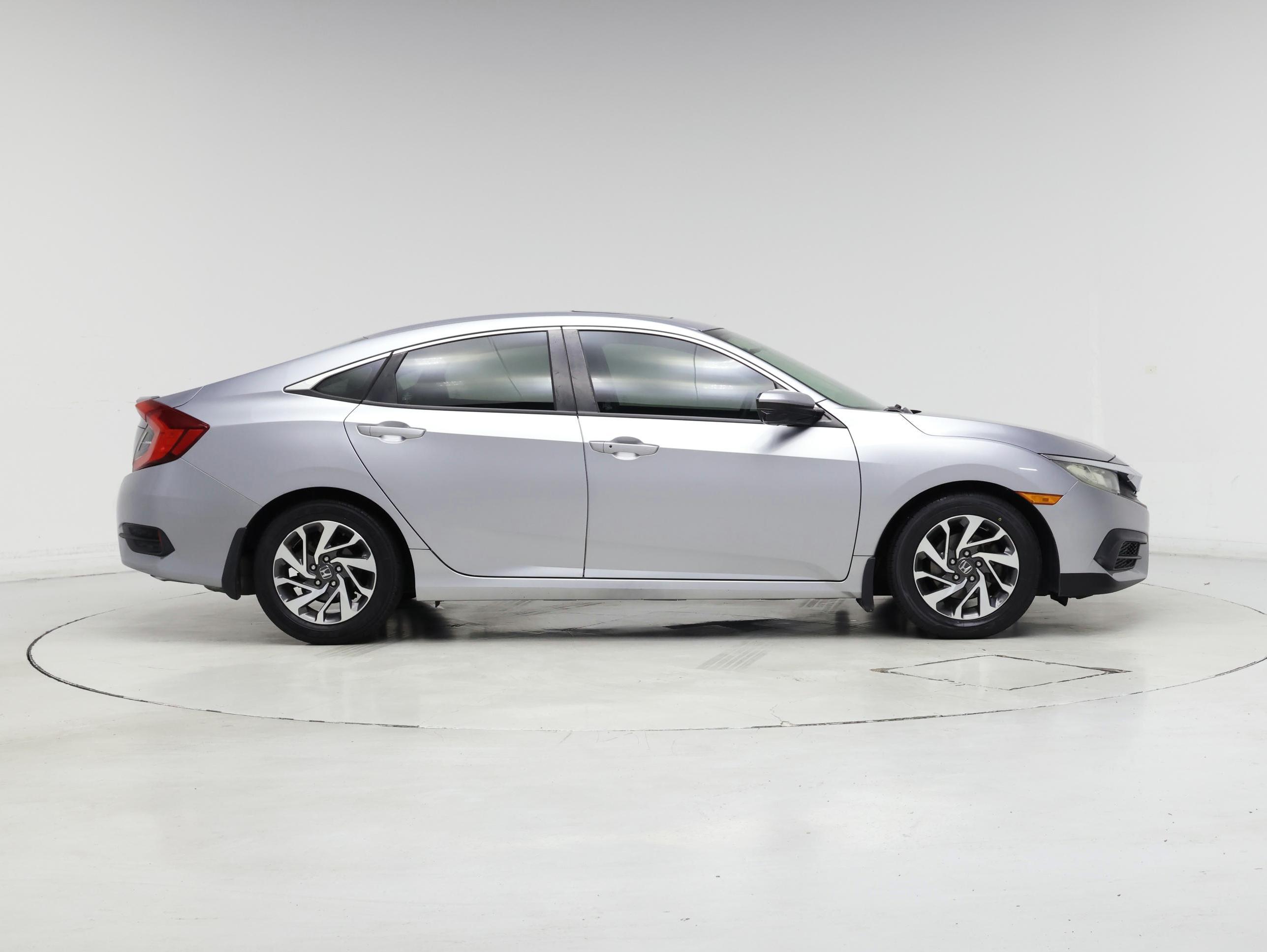 Thumbnail: 2016 Honda Civic - 7