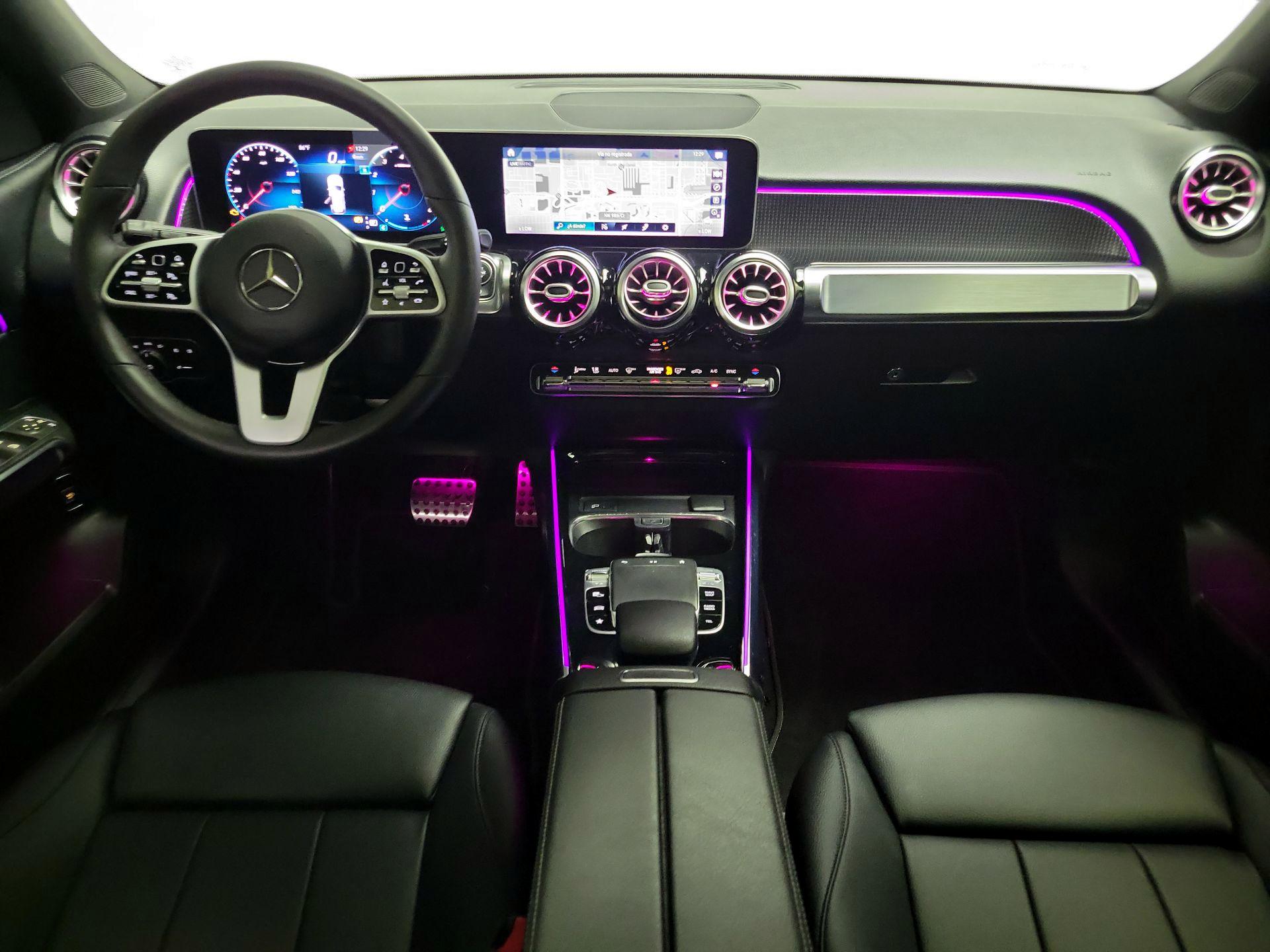 Thumbnail: 2020 Mercedes-Benz GLB - 9